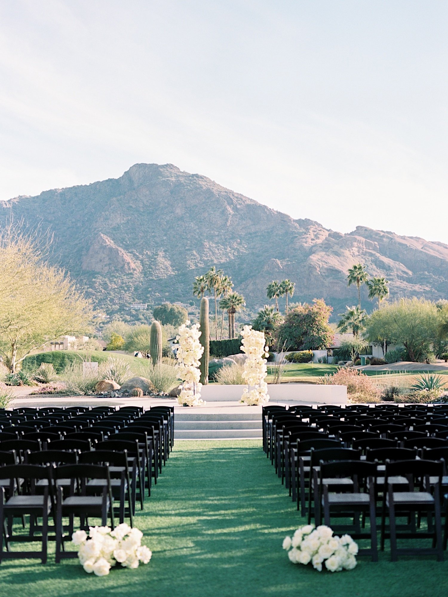 Glamorous Black Tie Mountain Shadows Arizona Wedding Saje Photography - 32.jpg