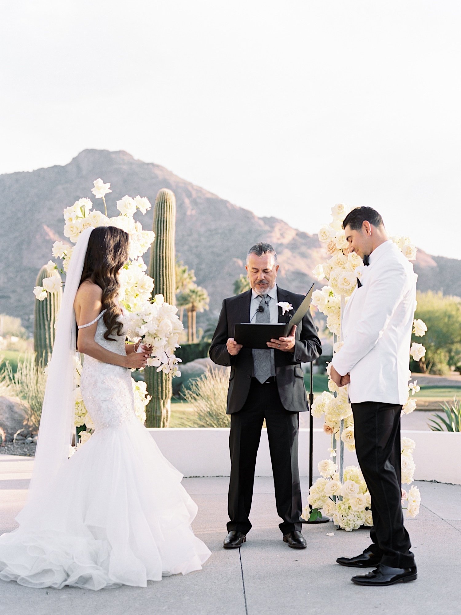Glamorous Black Tie Mountain Shadows Arizona Wedding Saje Photography - 36.jpg
