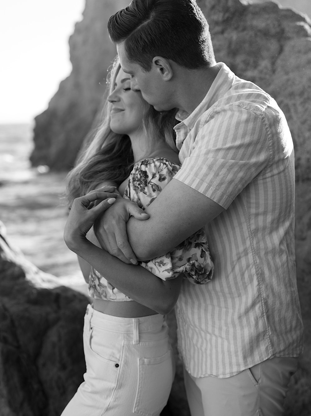 02_malibu_engagement_session_el_matador_beach_california_saje_photography_7.jpg