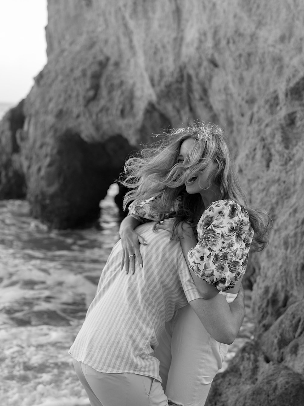 05_malibu_engagement_session_el_matador_beach_california_saje_photography_11.jpg