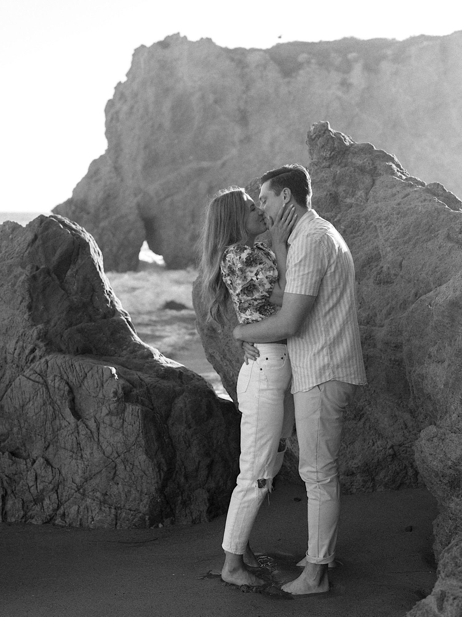 06_malibu_engagement_session_el_matador_beach_california_saje_photography_6.jpg