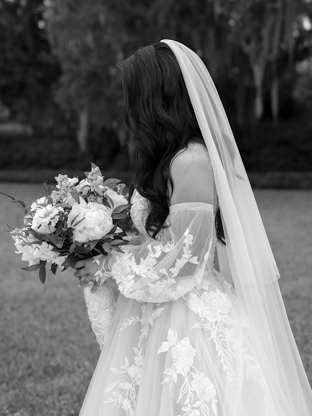 56_middleton_place_wedding_charleston_south_carolina_dusty_blue_saje_photography_12.jpg