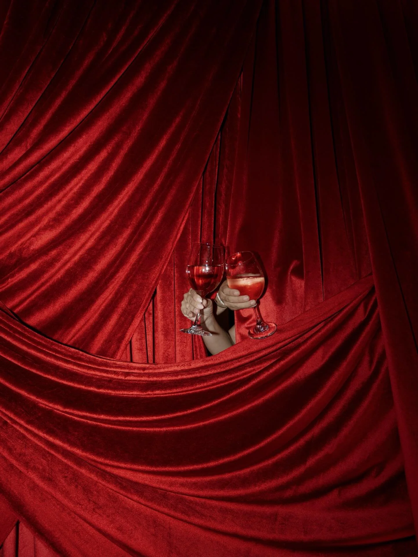 details draped in crimson for A+B 🥀