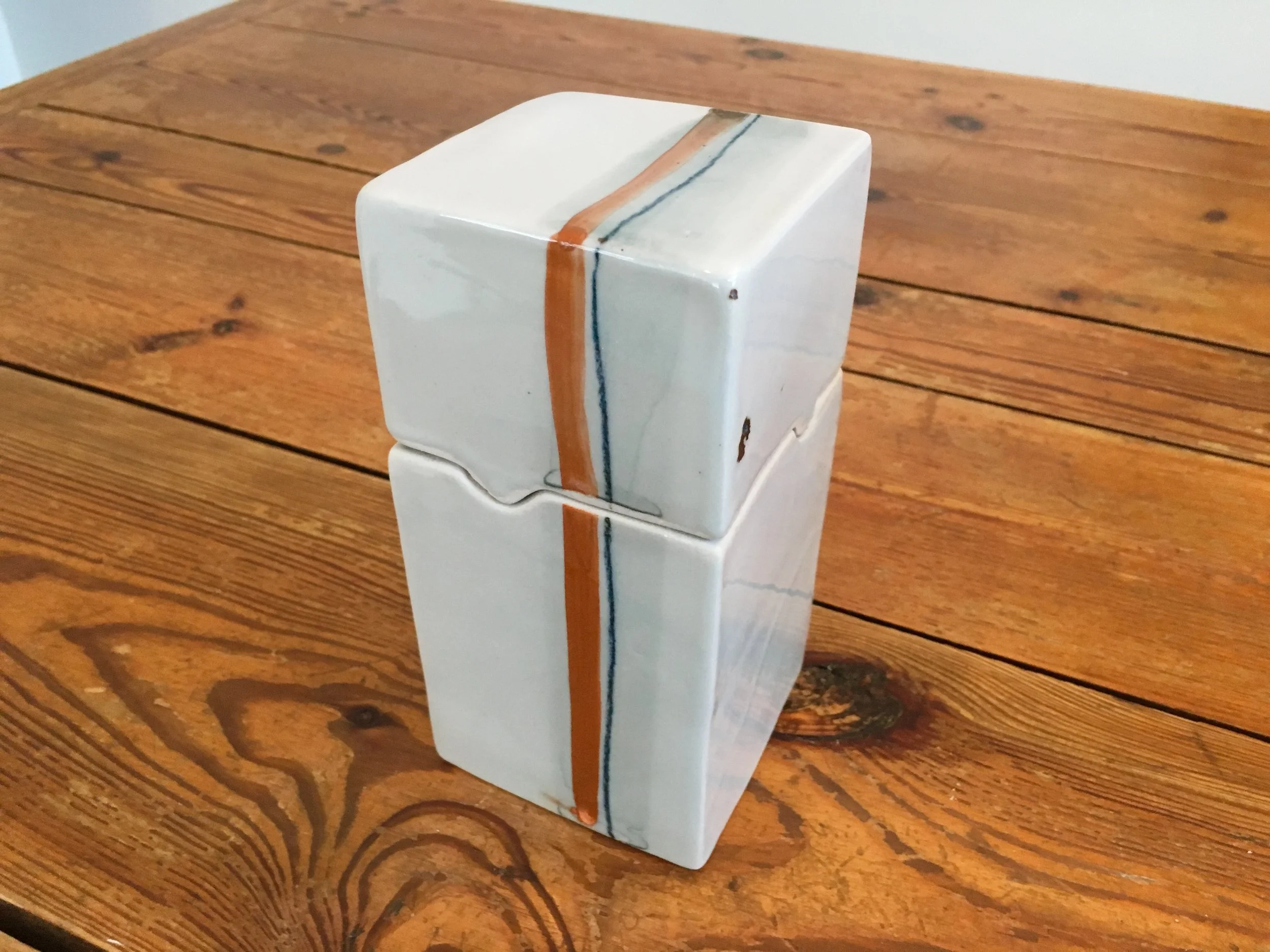 HAND-BUILT PORCELAIN BOX - 3.5"X3.5"X6"
