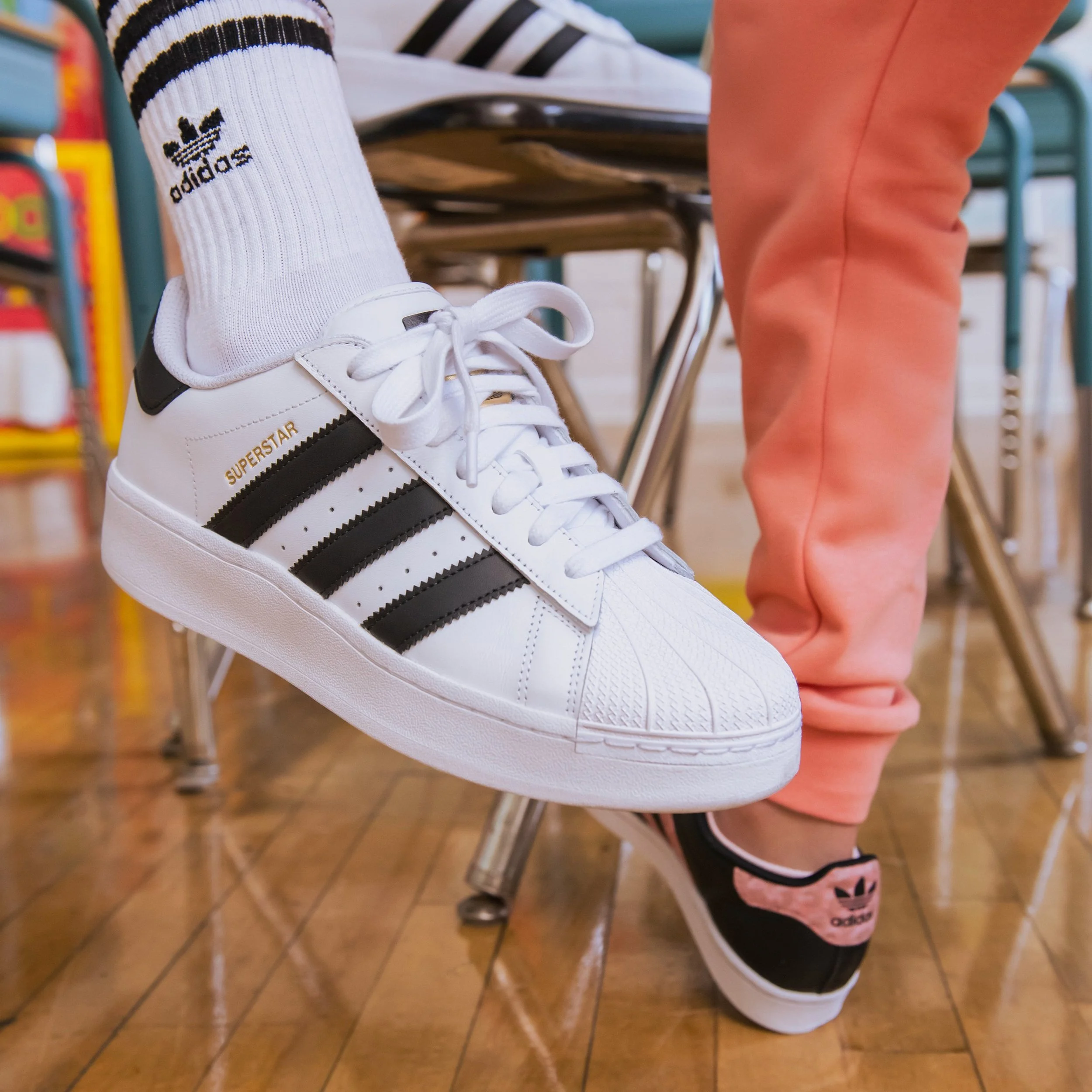 XCAT_SS23_HC184_BTS_SEPT_KG_SHOES_3130_RX02.jpg