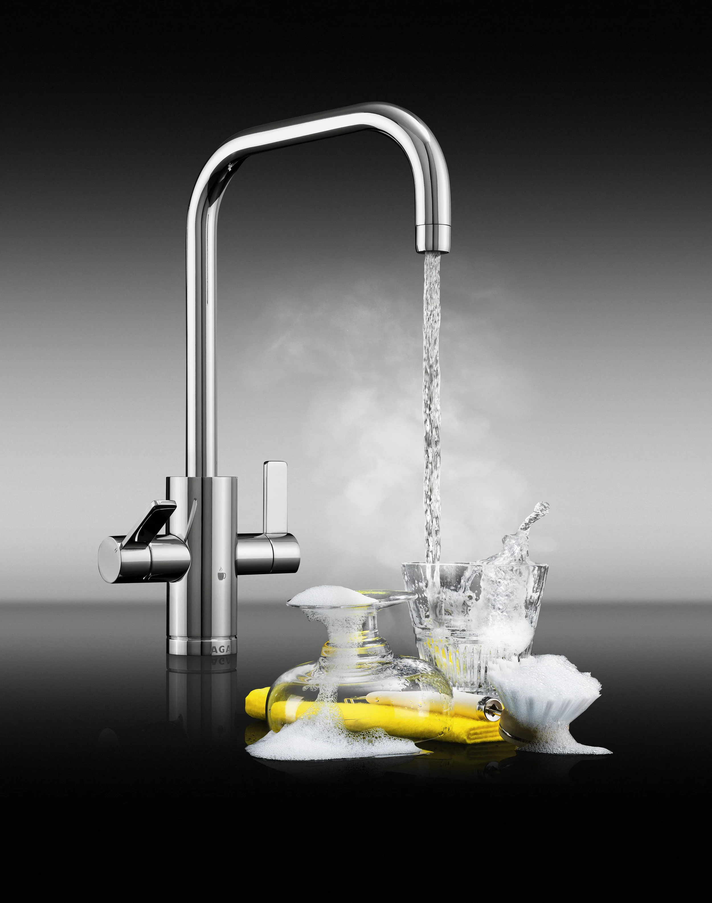 AGA_4in1-Tap_MODERN_Chrome_Boiling_Mug.jpg