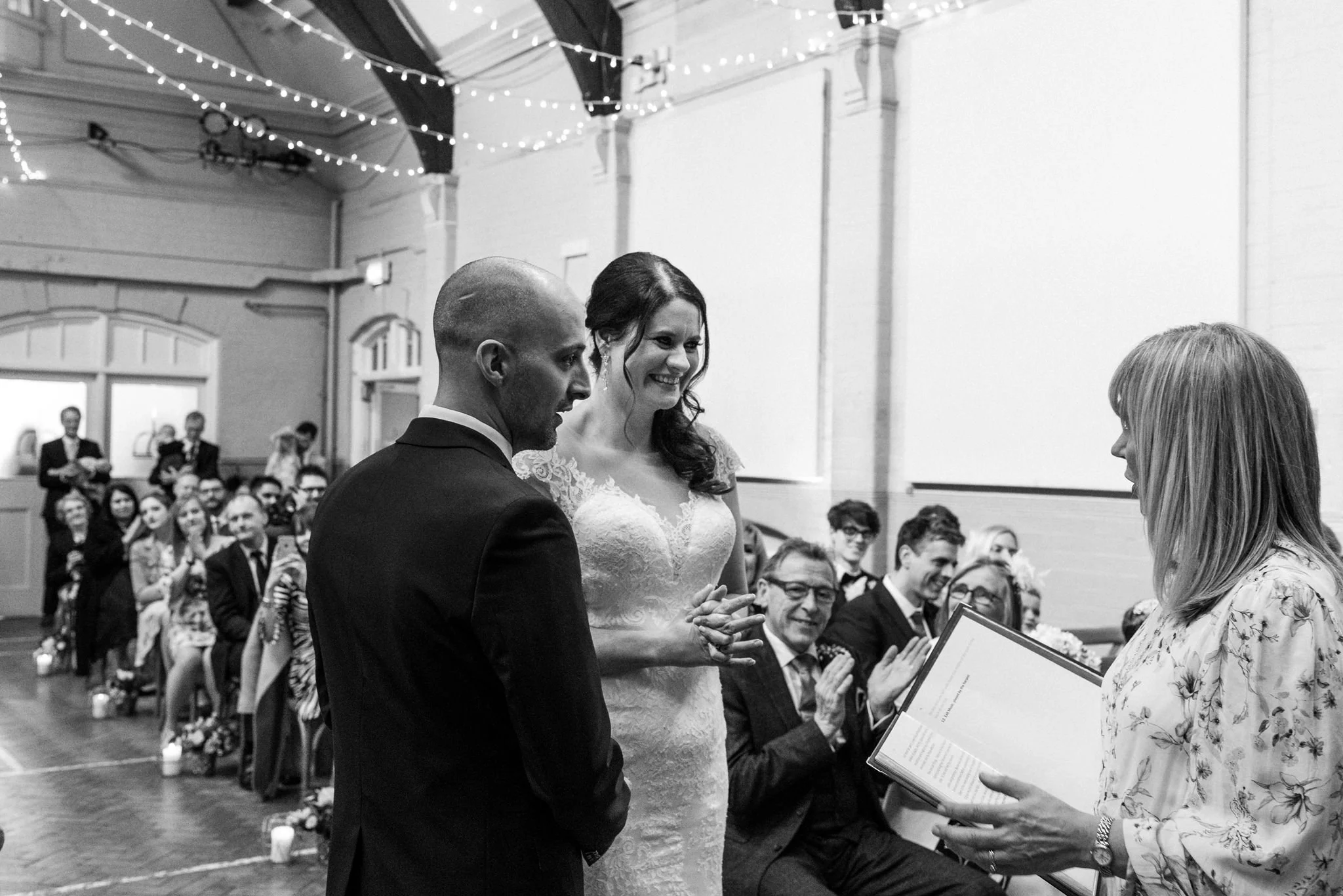 Susan conducting a lovely ceremony - photographed by the amazing Chris Seddon Photography