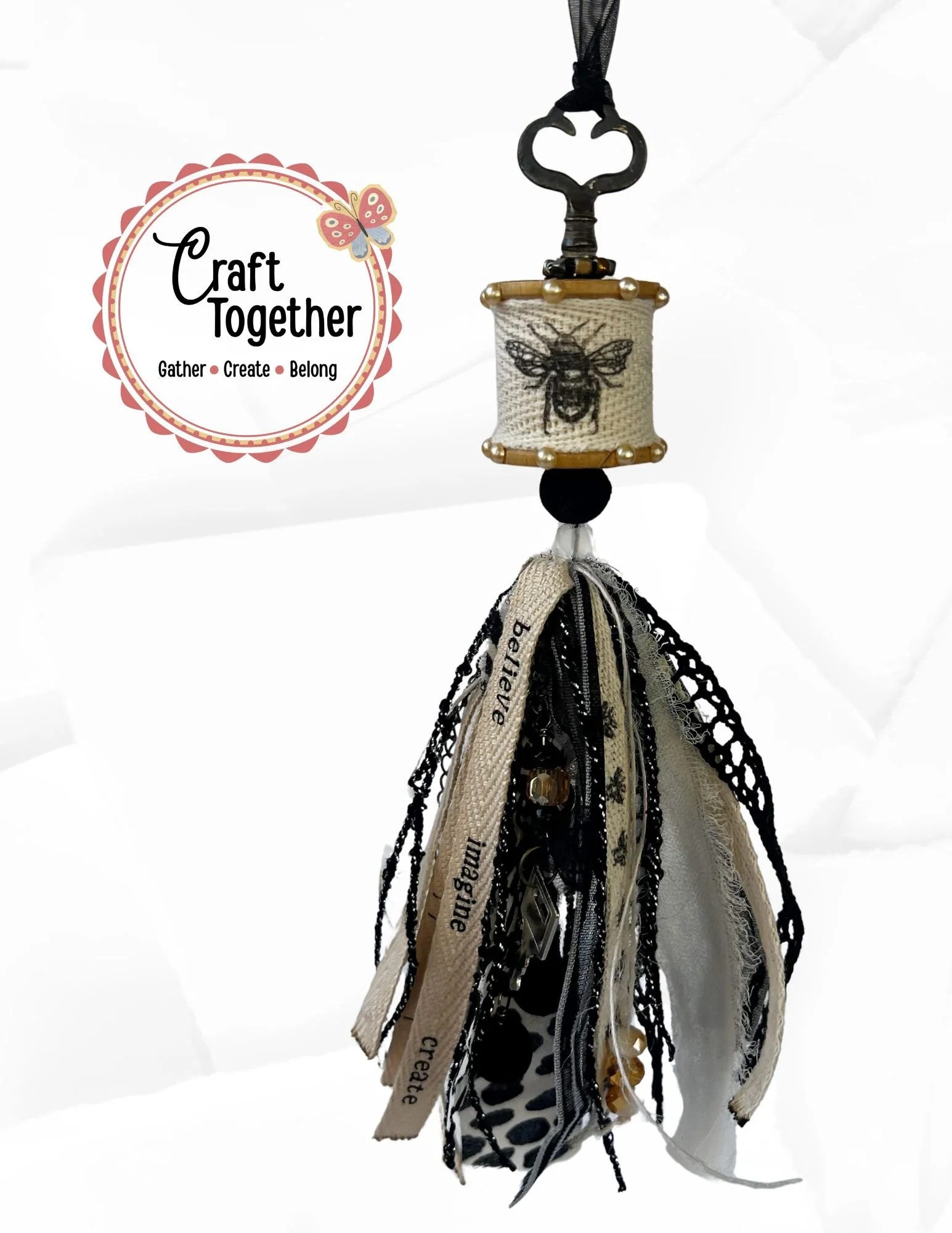 Website Bee Tassel.jpg