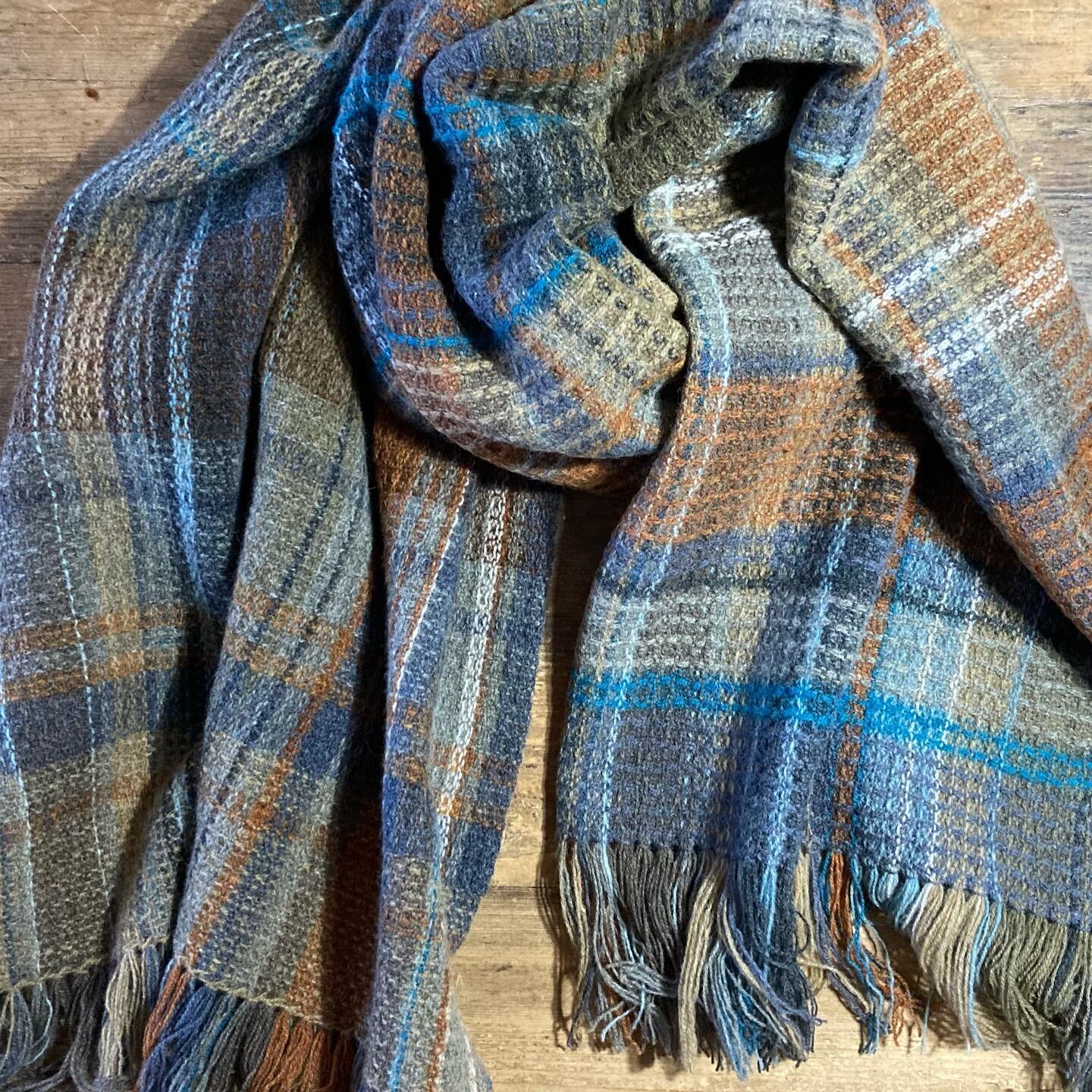 &lsquo;Bl&agrave; Bheinn&rsquo; blanket scarf just washed - handwoven in super soft merino lambswool in a small waffle weave pattern. It&rsquo;s inspired by the colours of Skye in late Autumn and Winter and in particular the wonderful photographs of 