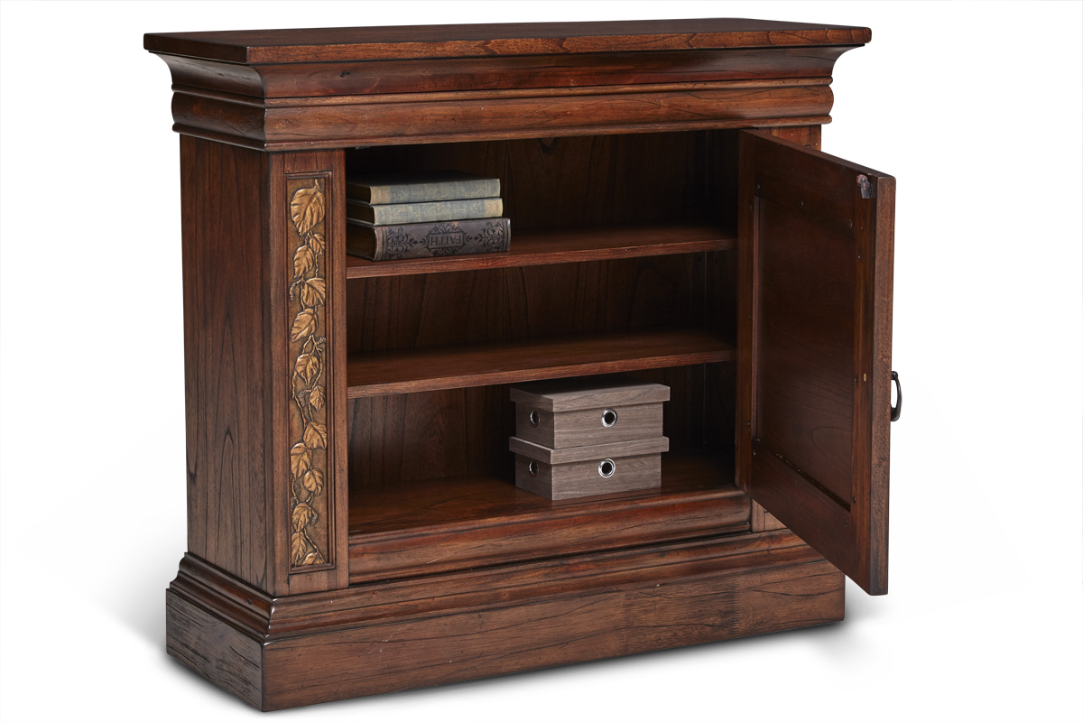 Aspen Hall Chest Open Item # DI-167404 (G / LB / DB) Dimensions: 40 x 14 x 36"H