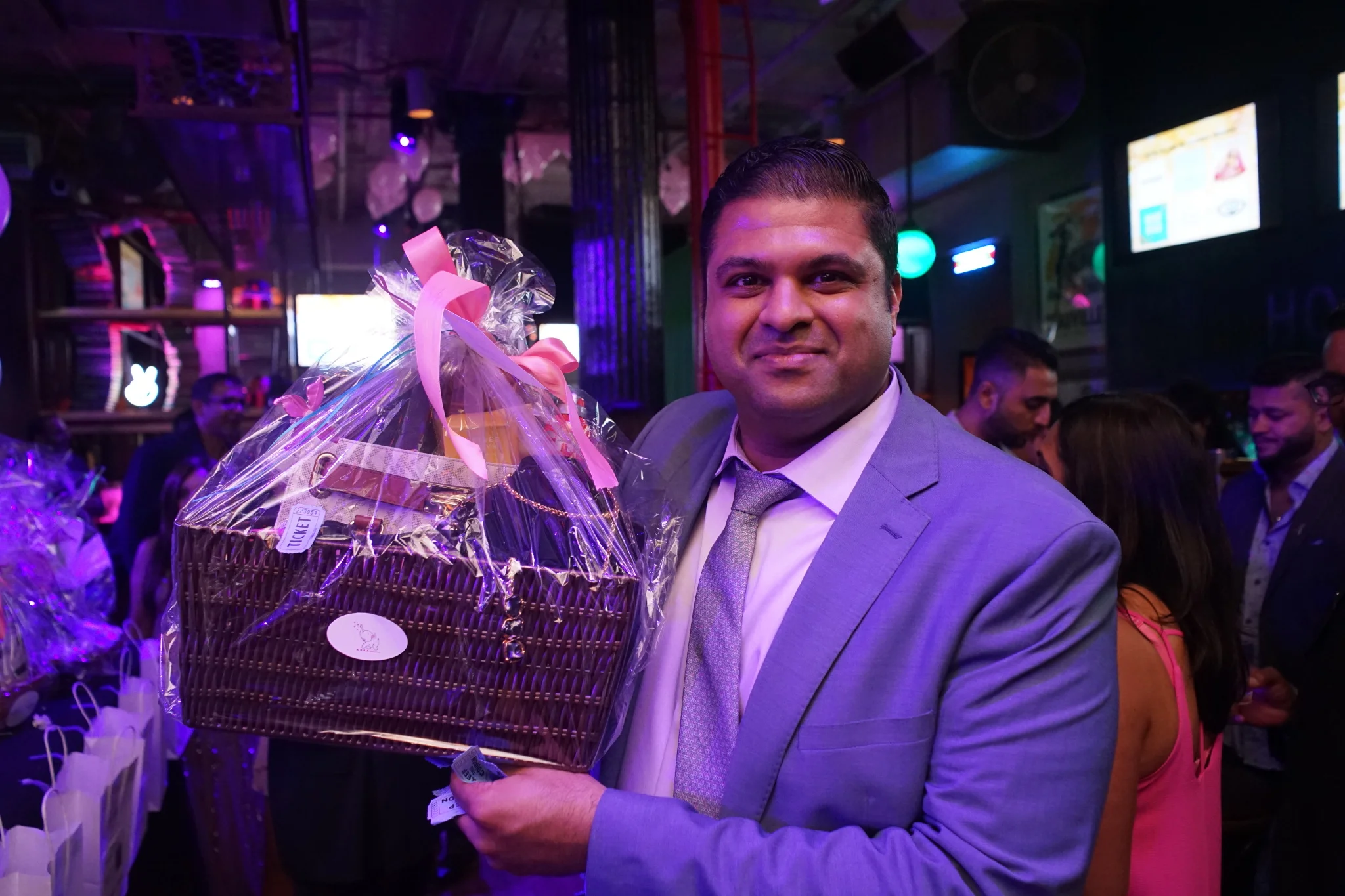 MET00350_preview - Copy.jpeg