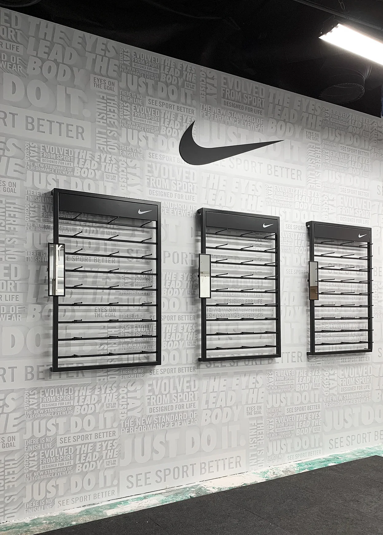NIKE_1.jpg