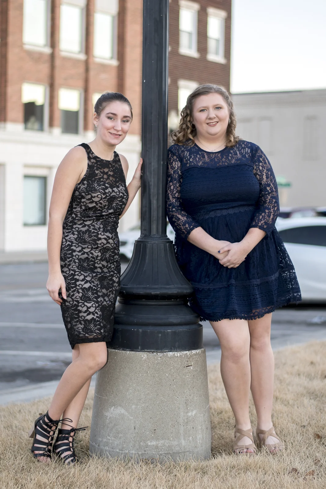Another shot, this one full body, of Talia and Addison at one of the light posts.