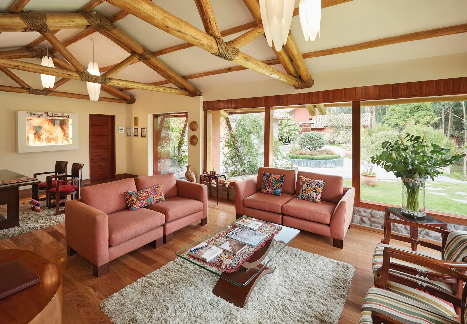 rsg-acc-villa-capuli01_1600x1111.jpg