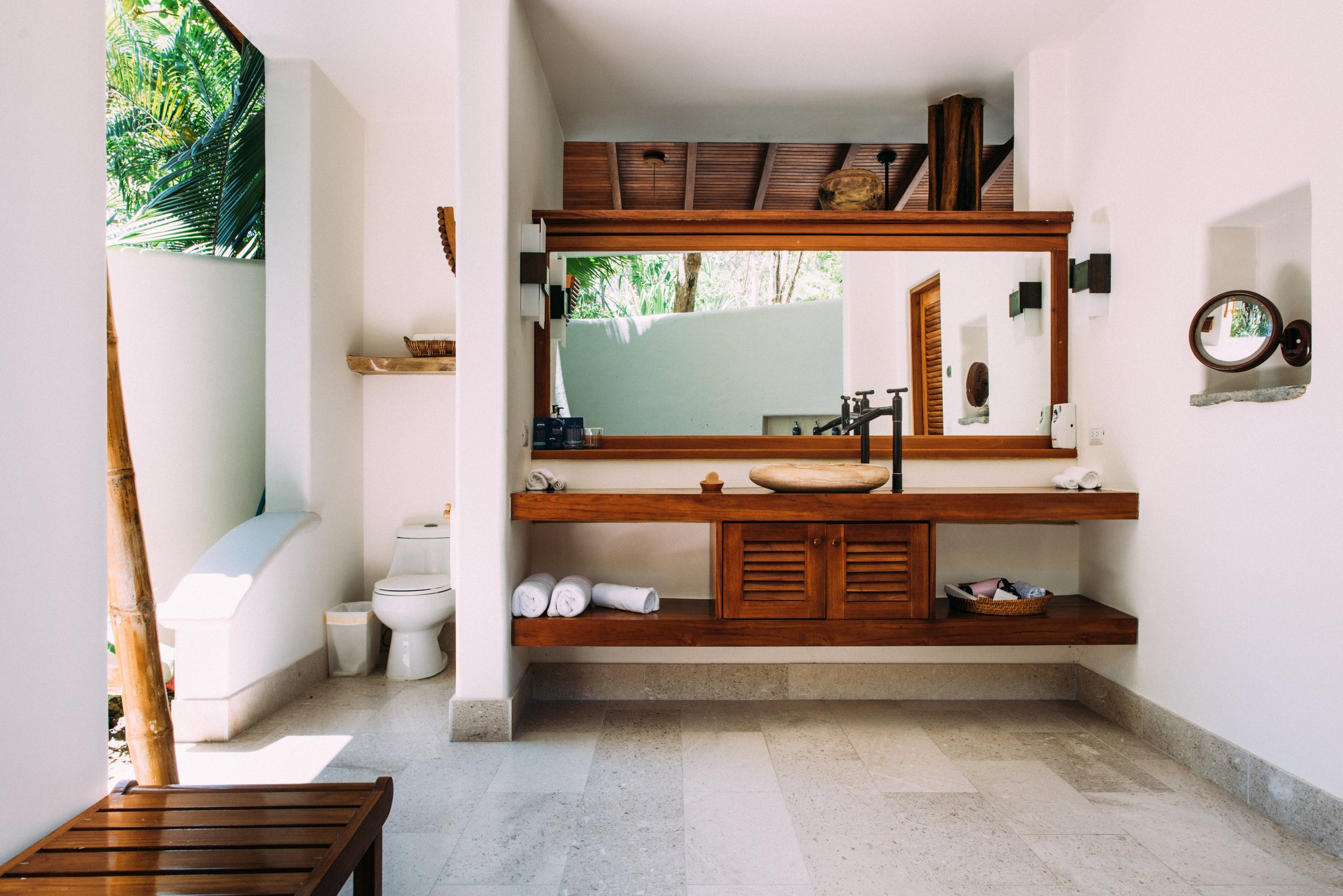 villa-private-bathroom-sink.jpg