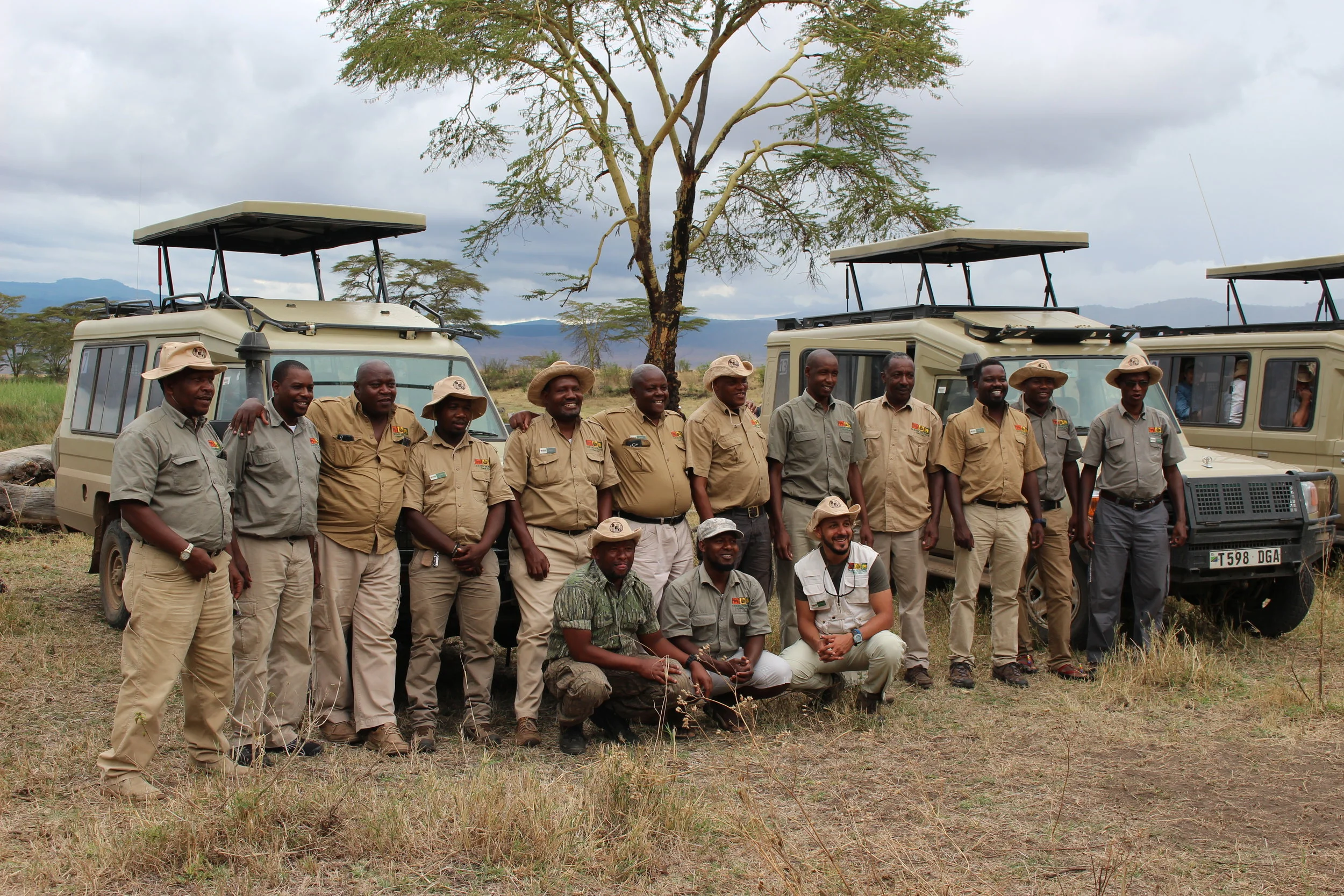 Group Photo Ngorongoro.JPG