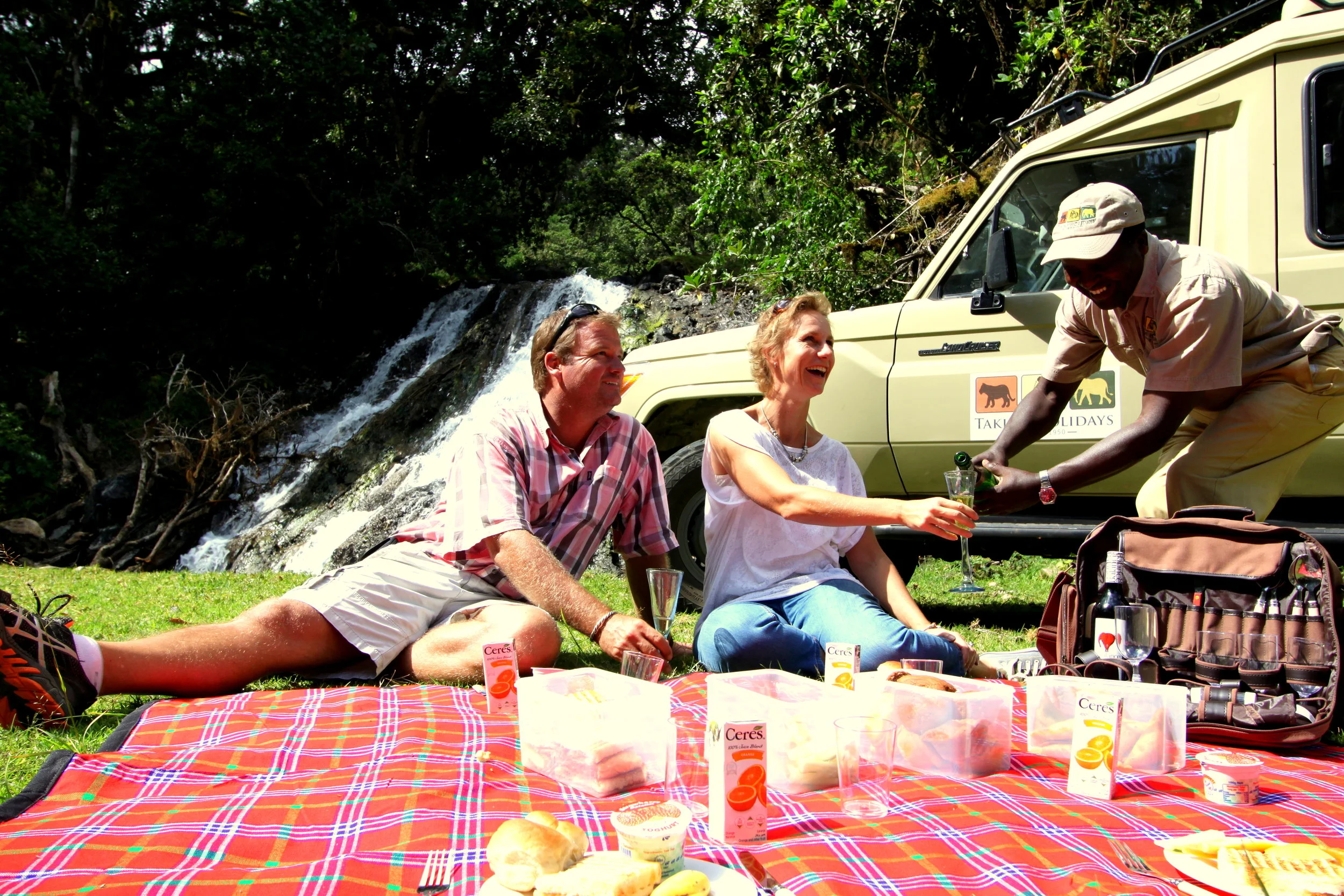 Picnic pouring drink.JPG