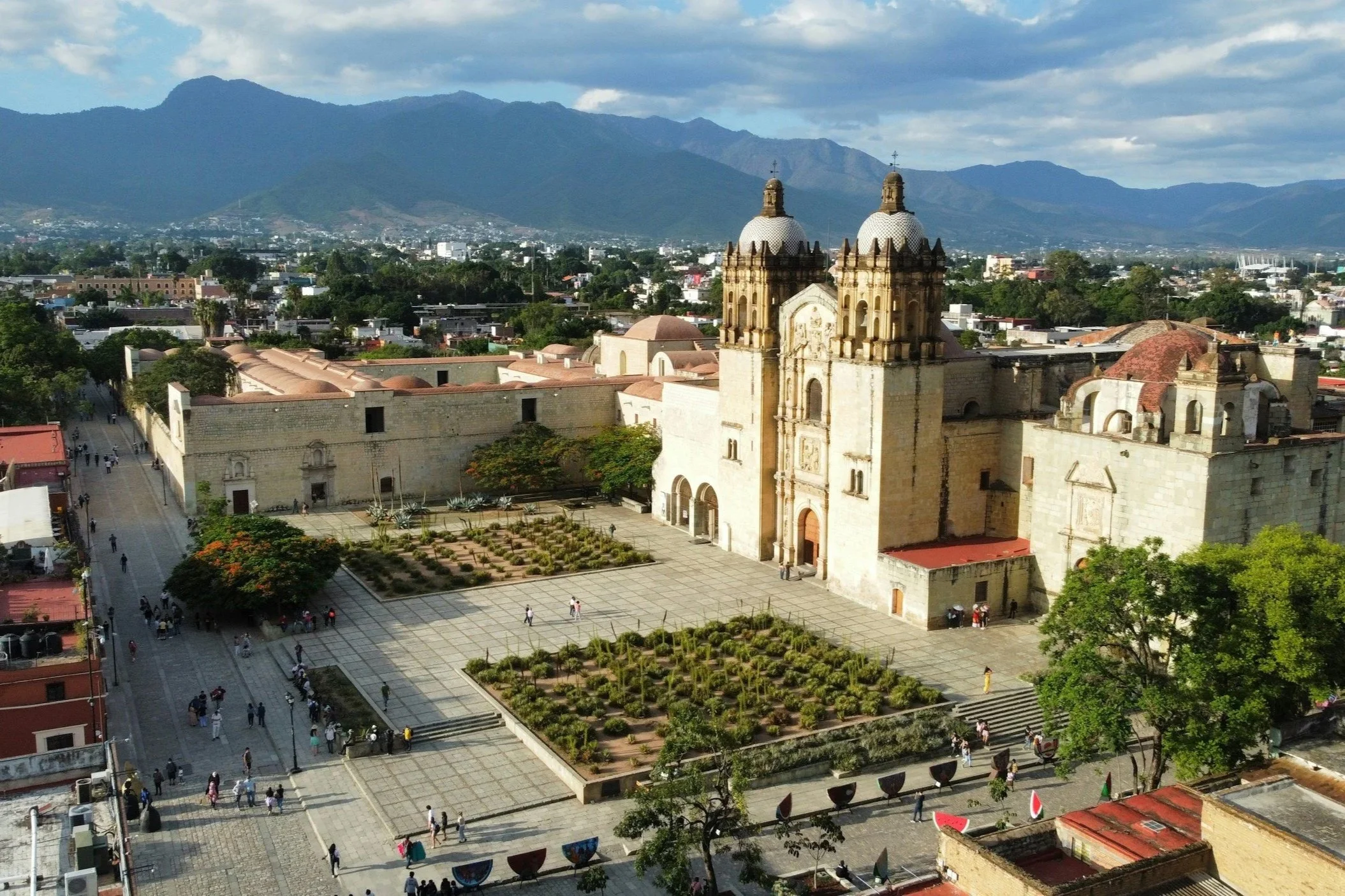 Oaxaca, Mexico: Foodie & Mountain Immersion