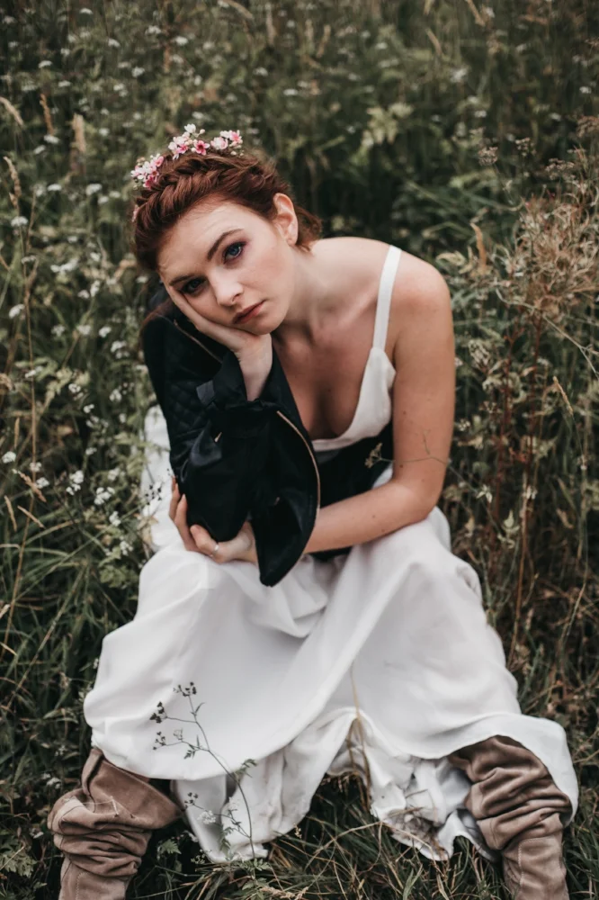 indie bride flower crown.jpg