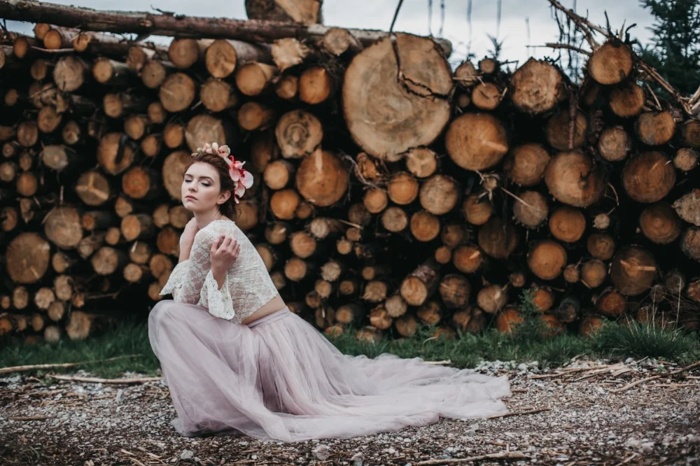 indie bride flower crown.jpg