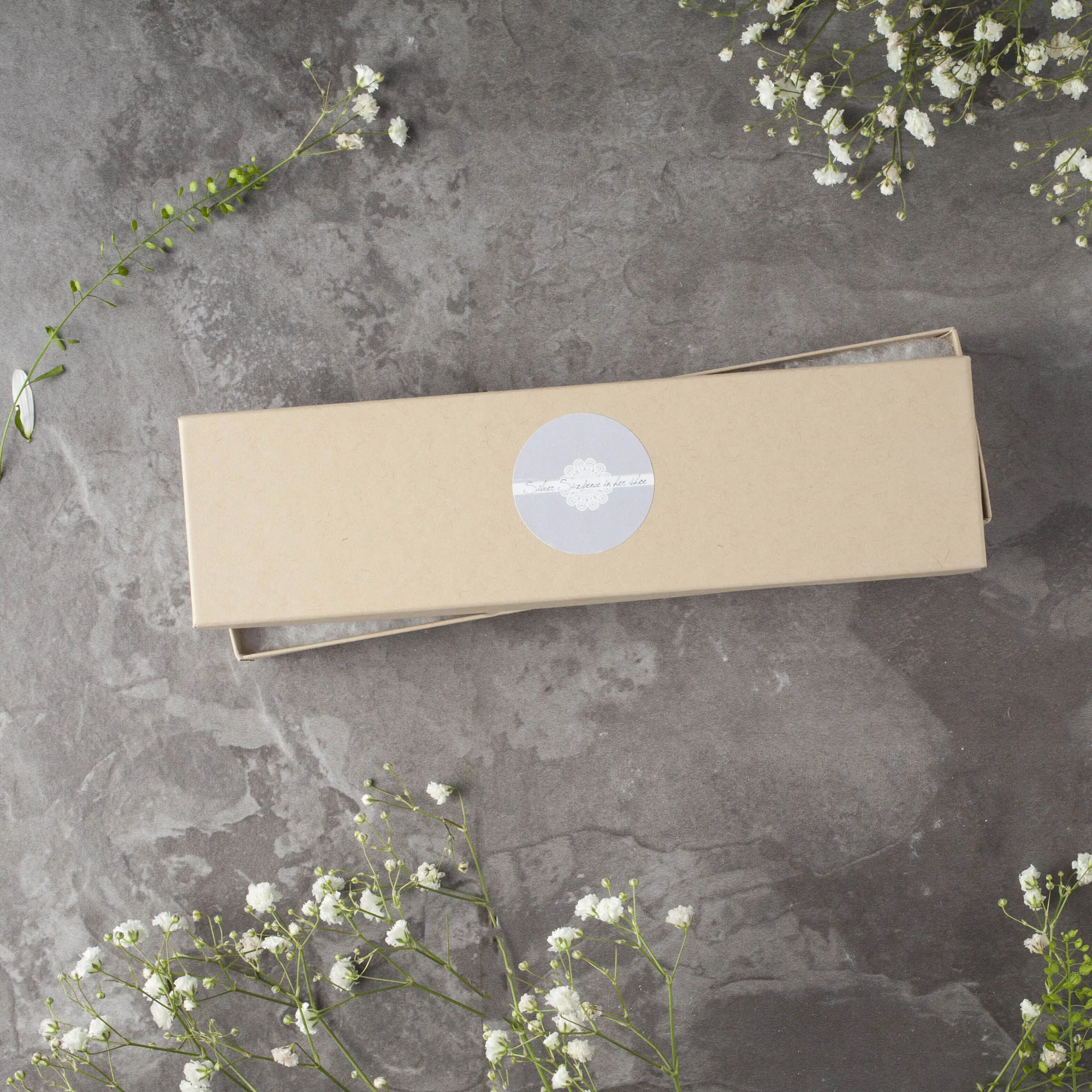 Vintage lace eco friendly wedding accessories
