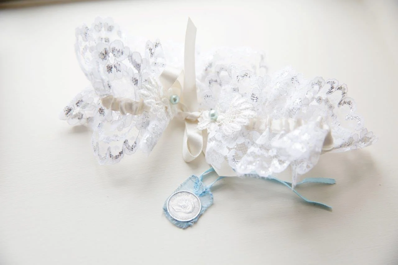 Lace garter.jpg