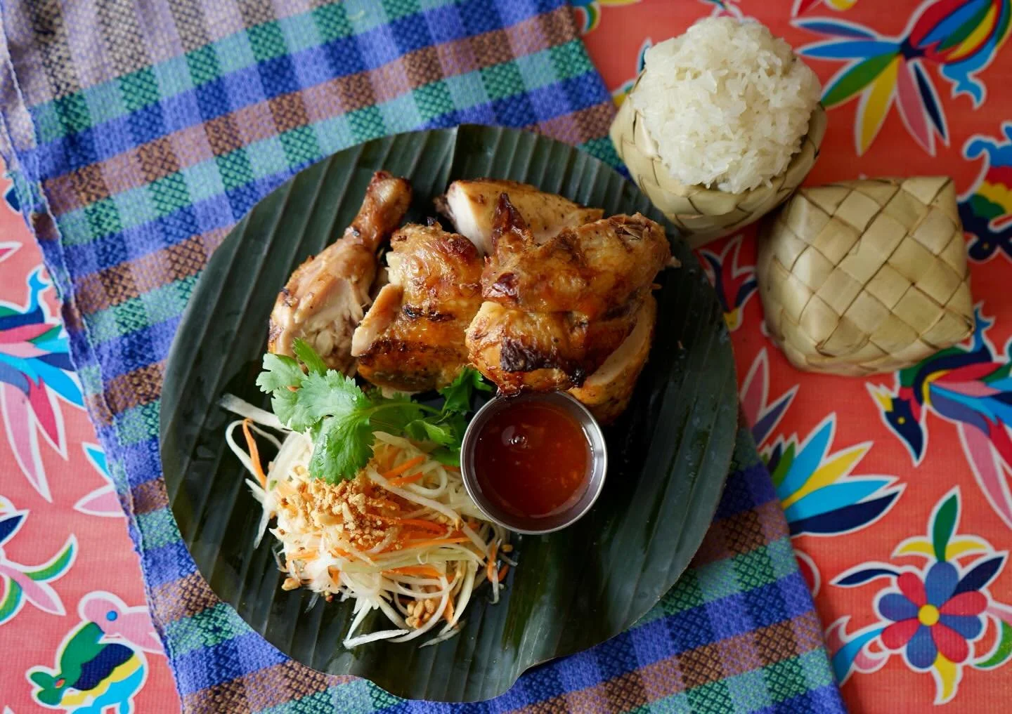 Legit Thai Soul Food

Smoky grilled chicken, spicy som tum, and herb-packed larb. Grab a basket of sticky rice and come hang. 🌾

📍 Temescal, Oakland

#BirdAndBuffalo #OaklandEats #EsarnFood #ThaiSoulFood #temescal