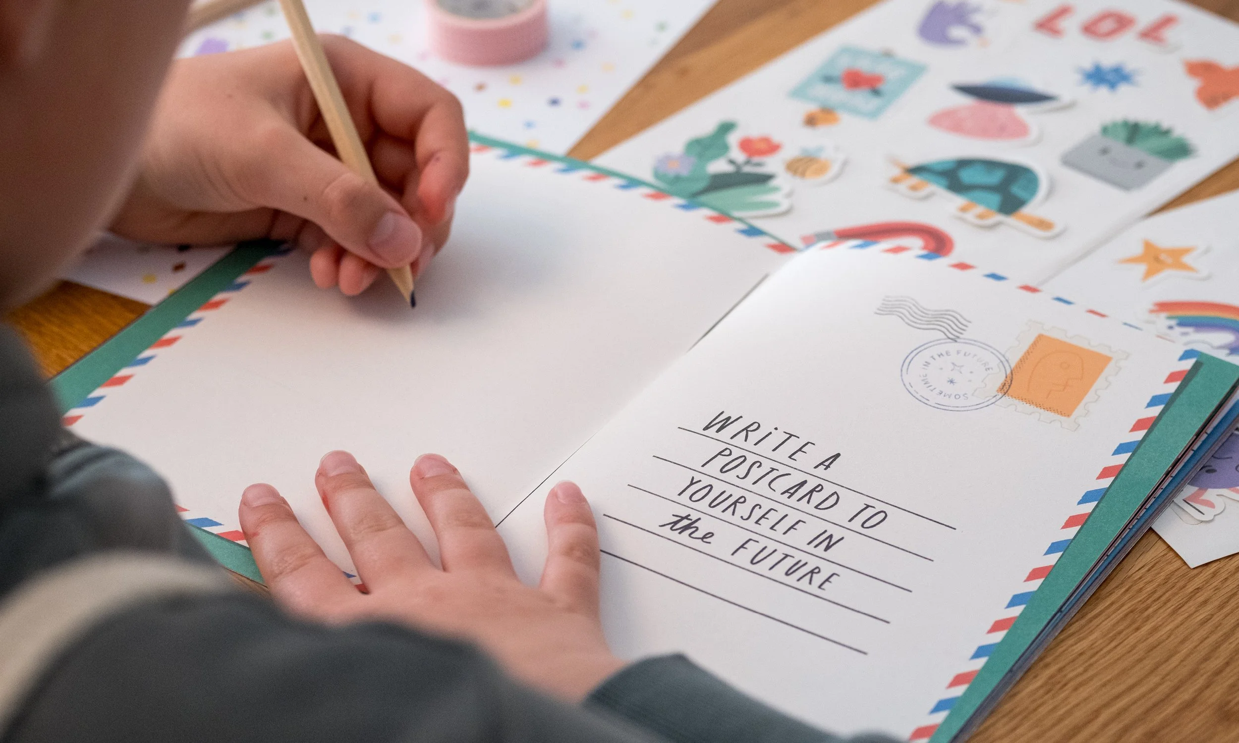  So far, Curiosity Collective have provided over 20,000 Wonderboxes to kids most in need of support. And the best bit? 95% of kids who’ve received a Wonderbox found it helped them to feel less isolated and stressed. 