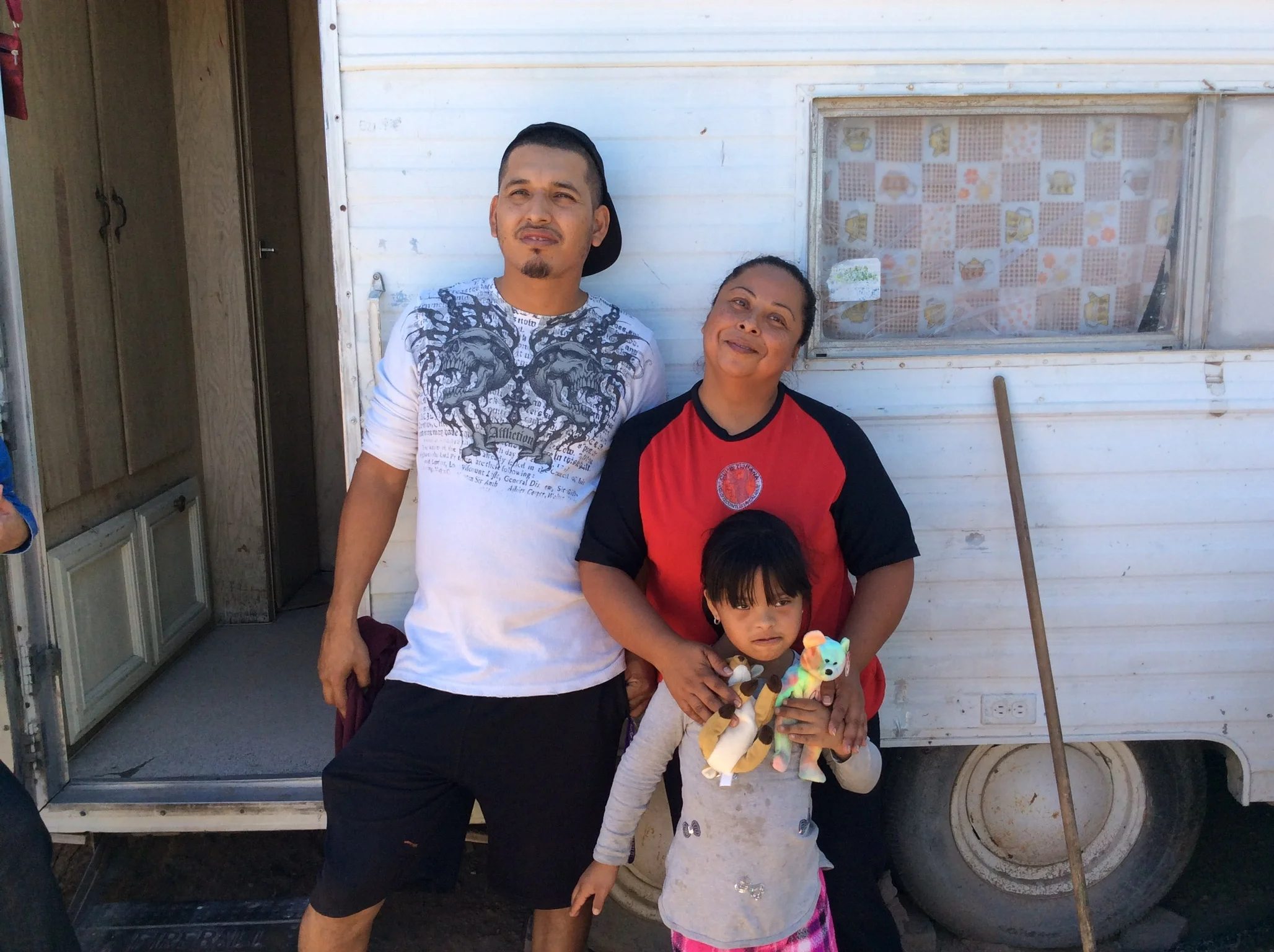 2018 family Jesus Noe and Maria Dolores and one of their daughters.