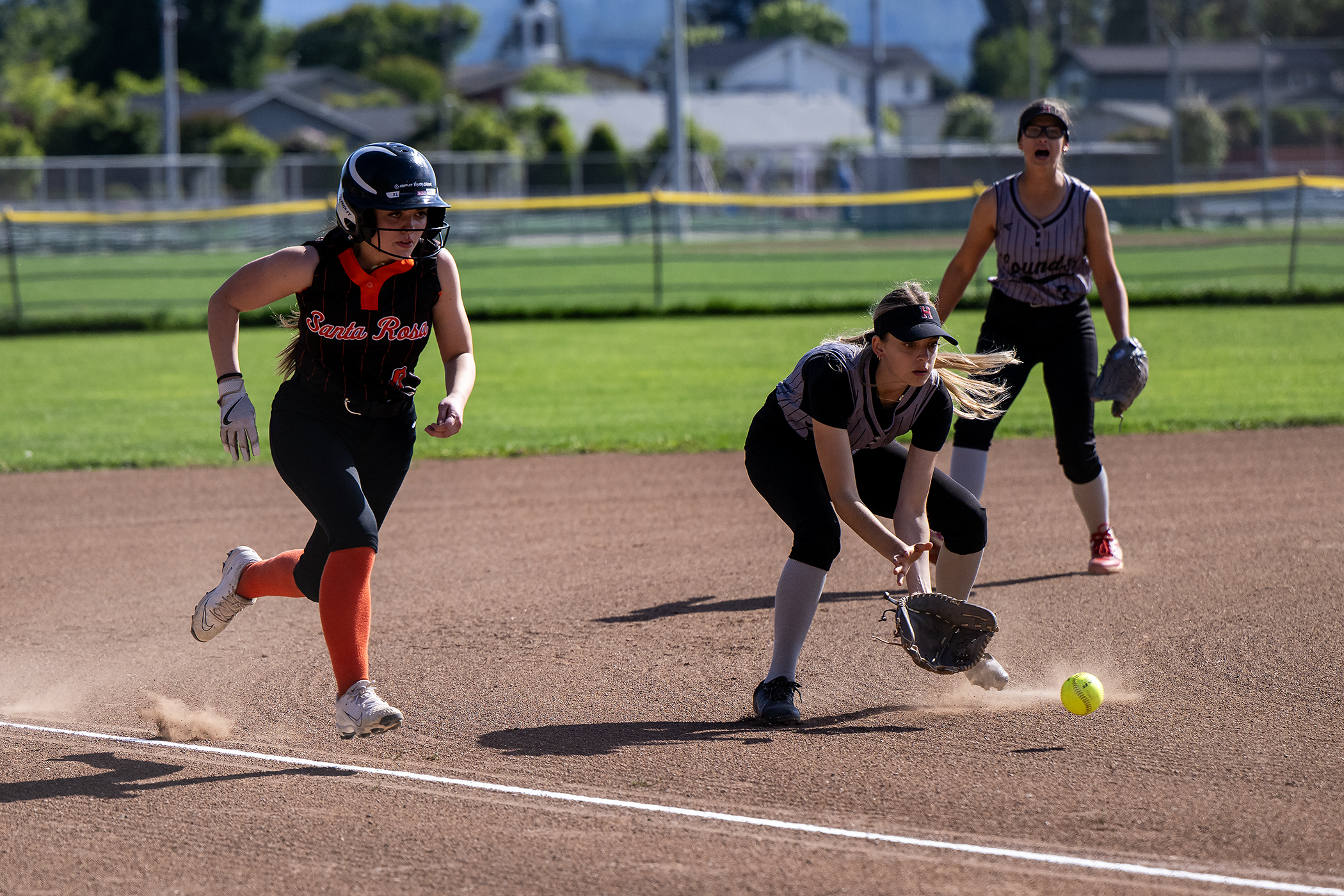 HHS v SRHS Softball 00172 4 28 26.png