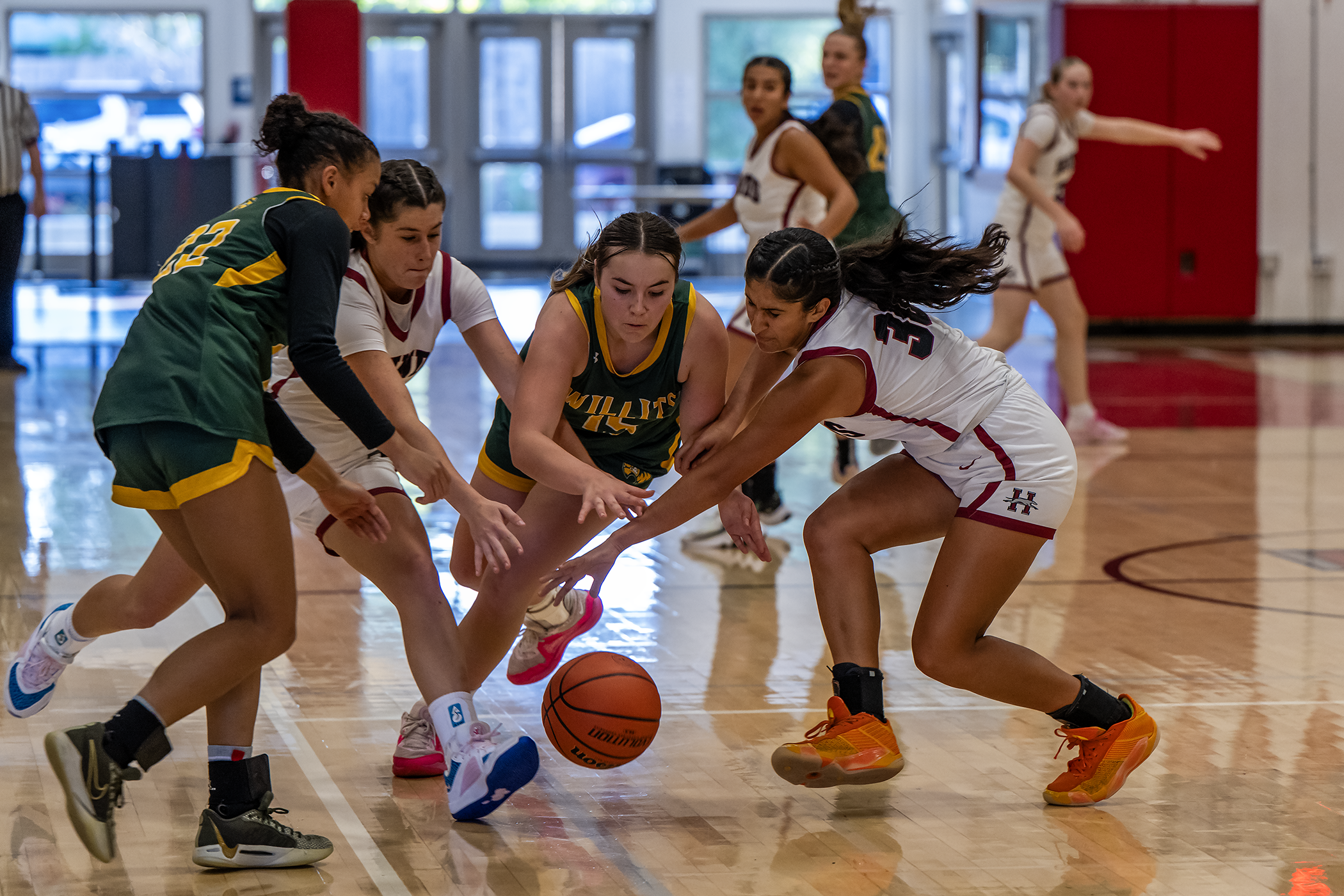 HHS v Willits girls basketball 00165 11 22 25.png