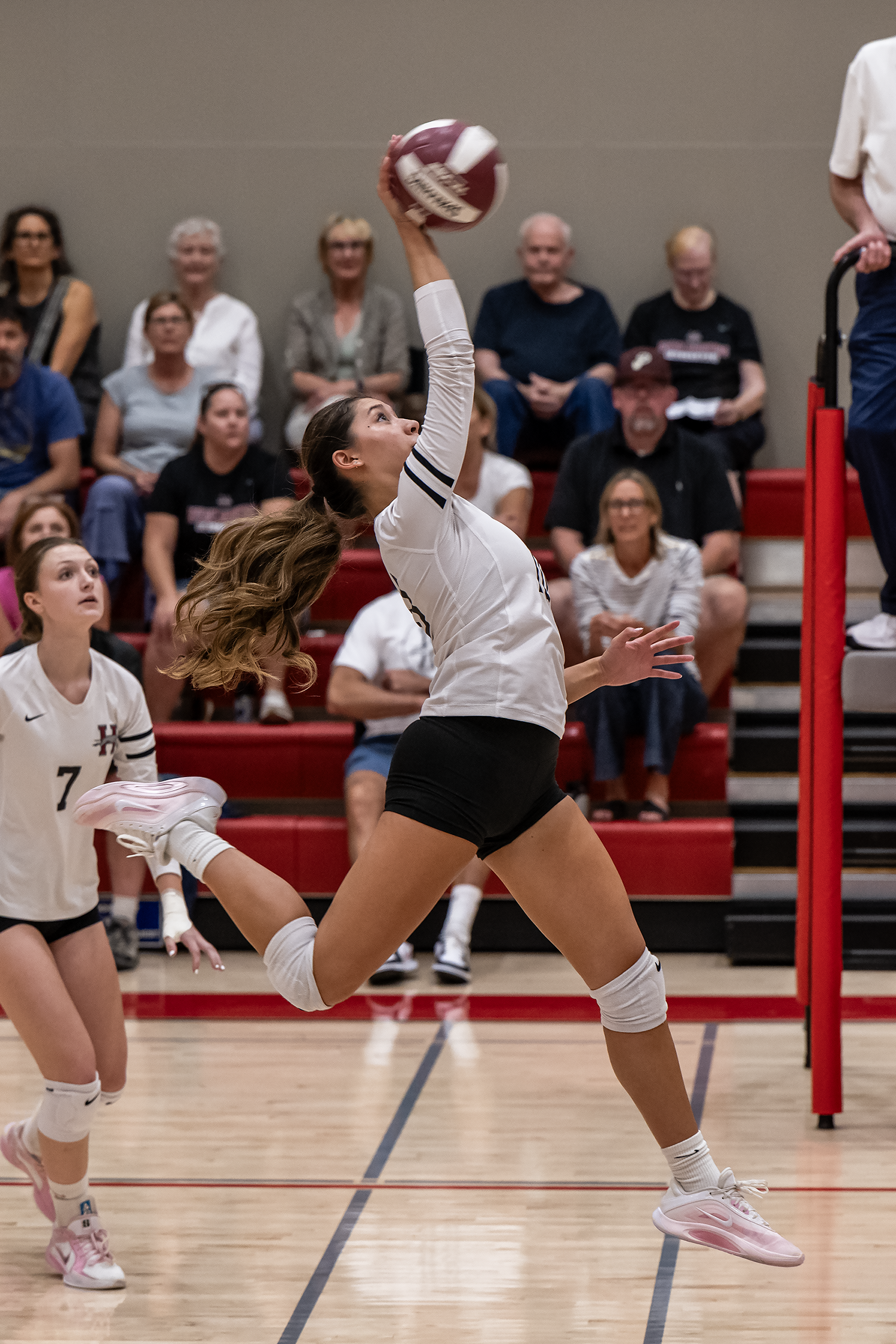 HHS v MC Volleyball  01418 9 18 25.png