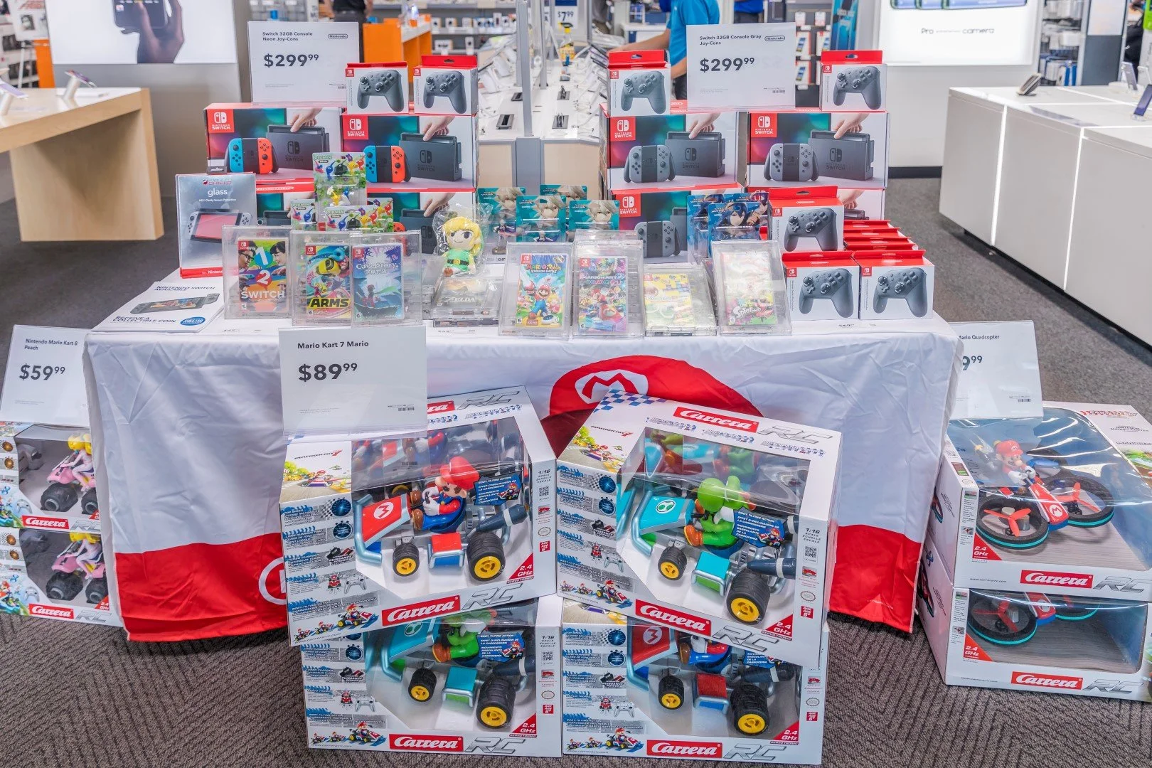 Best Buy Minneapolis-8721 (Custom).JPG