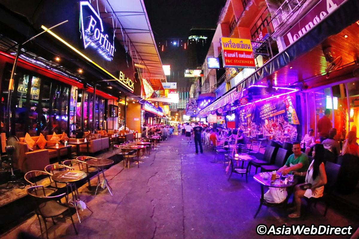 Provided by AsiaWebDirect - Silom Soi Nightlife
