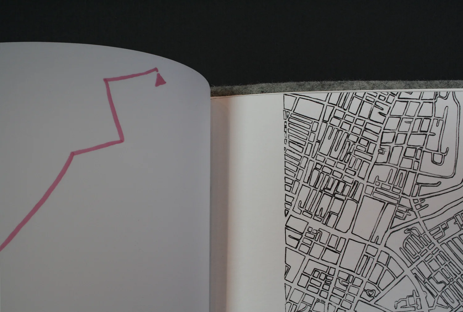 artBook-JB-openDetail.jpg