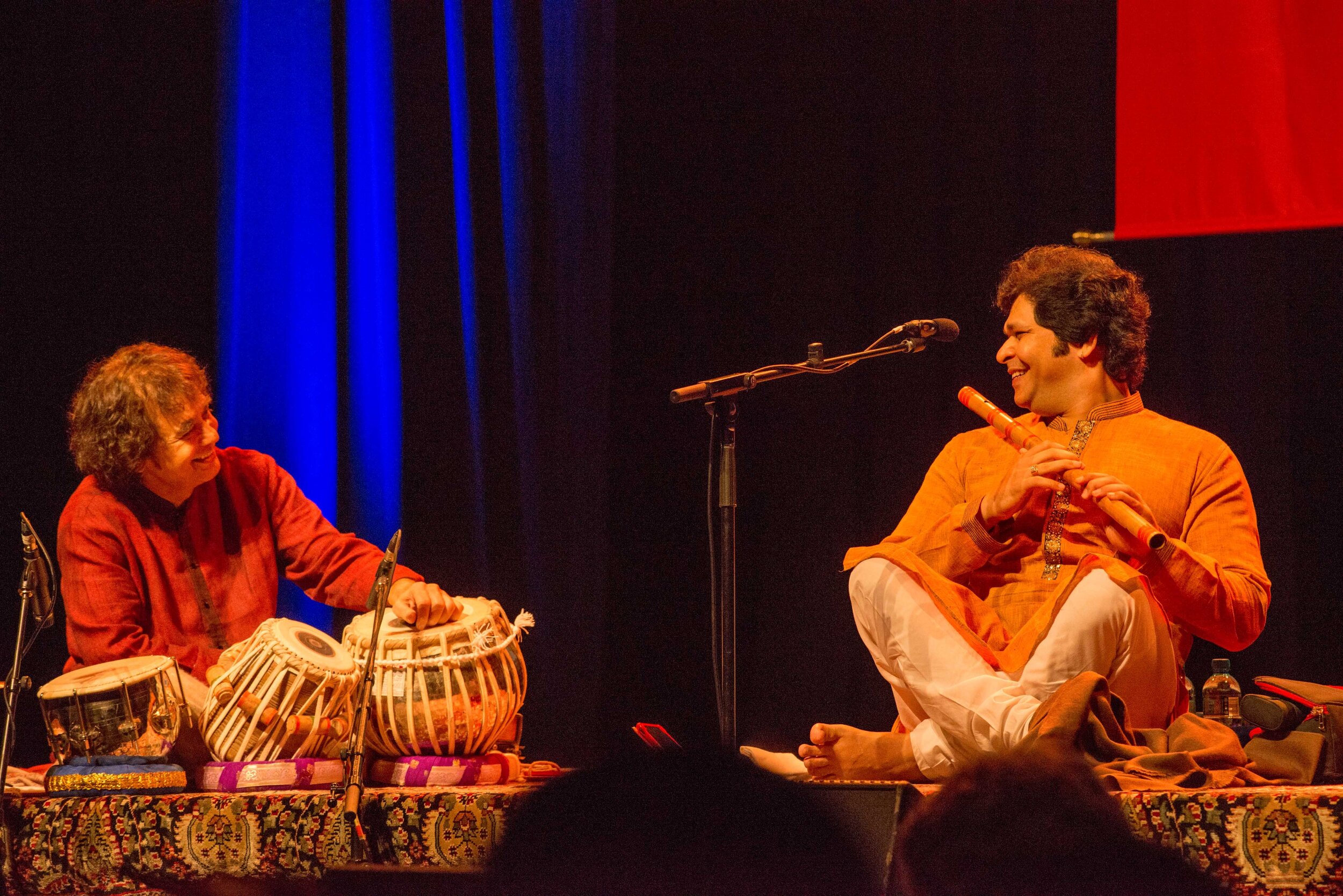 chaurasia and zakir.jpg