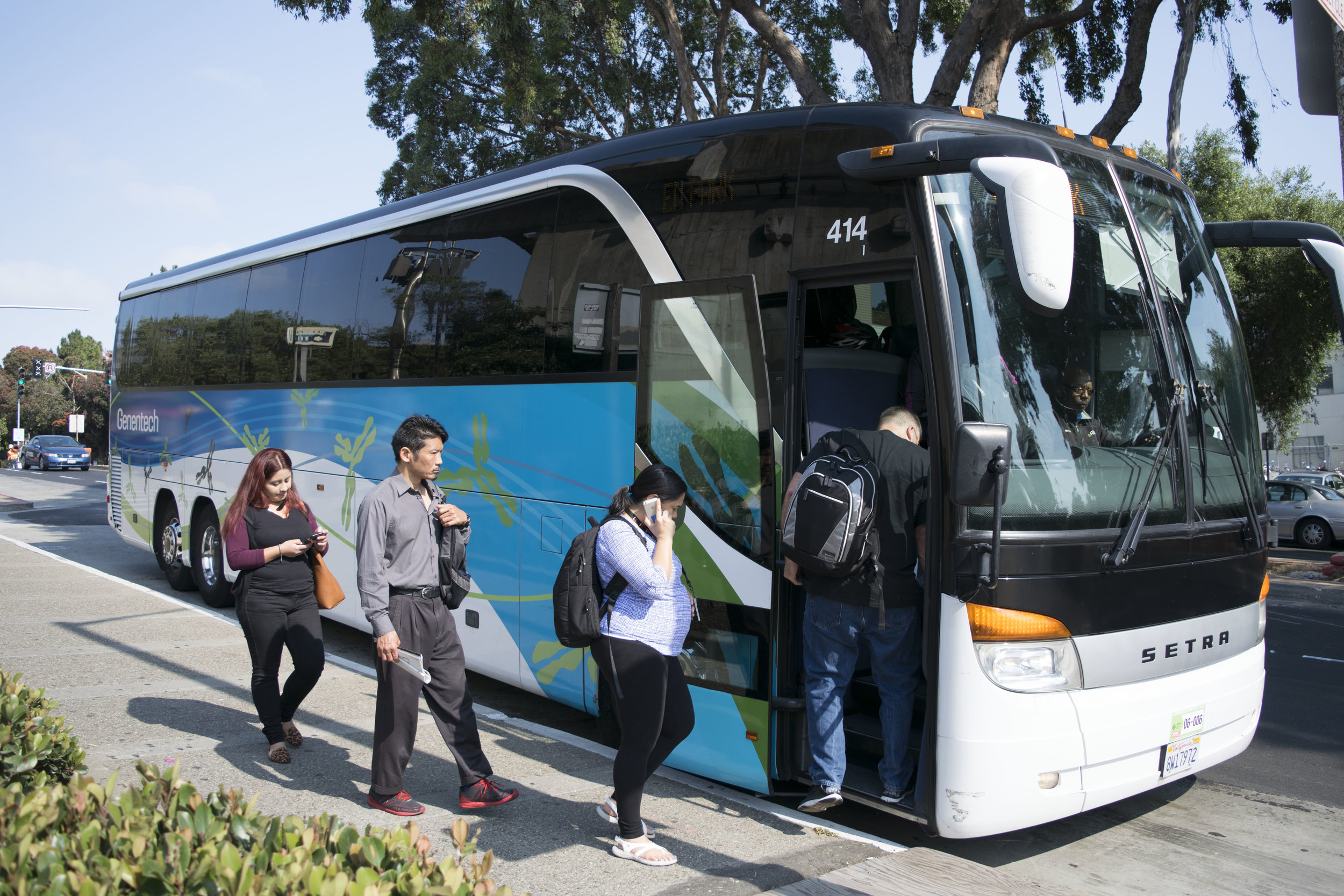 shuttle-bus_1.jpg