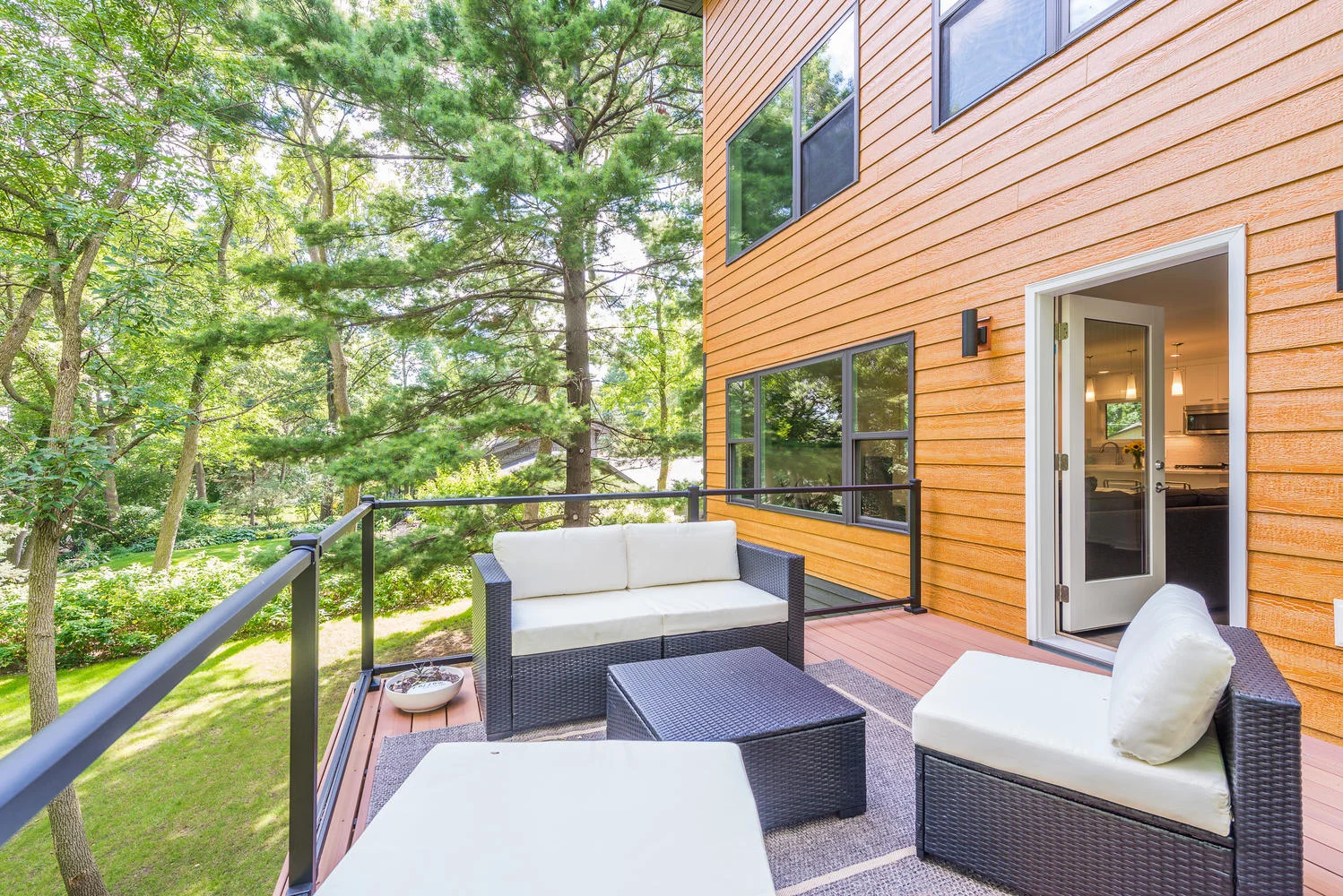 7022 Willow Lane Brooklyn Park-large-054-72-Willow Lane Brooklyn Park 52-1499x1000-72dpi.jpg