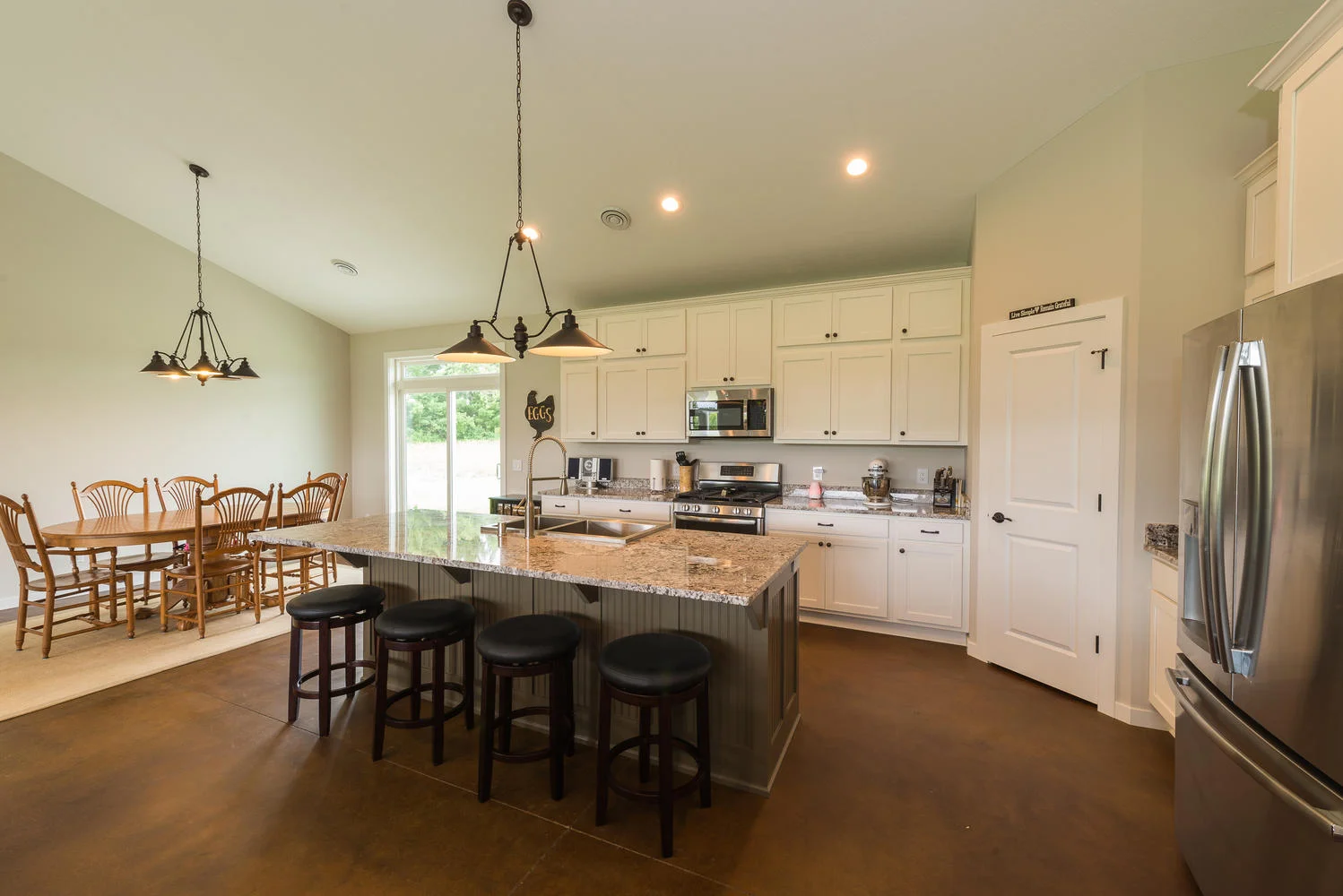 20438 172nd St NW Big Lake MN-large-015-9-Kitchen-1499x1000-72dpi.jpg