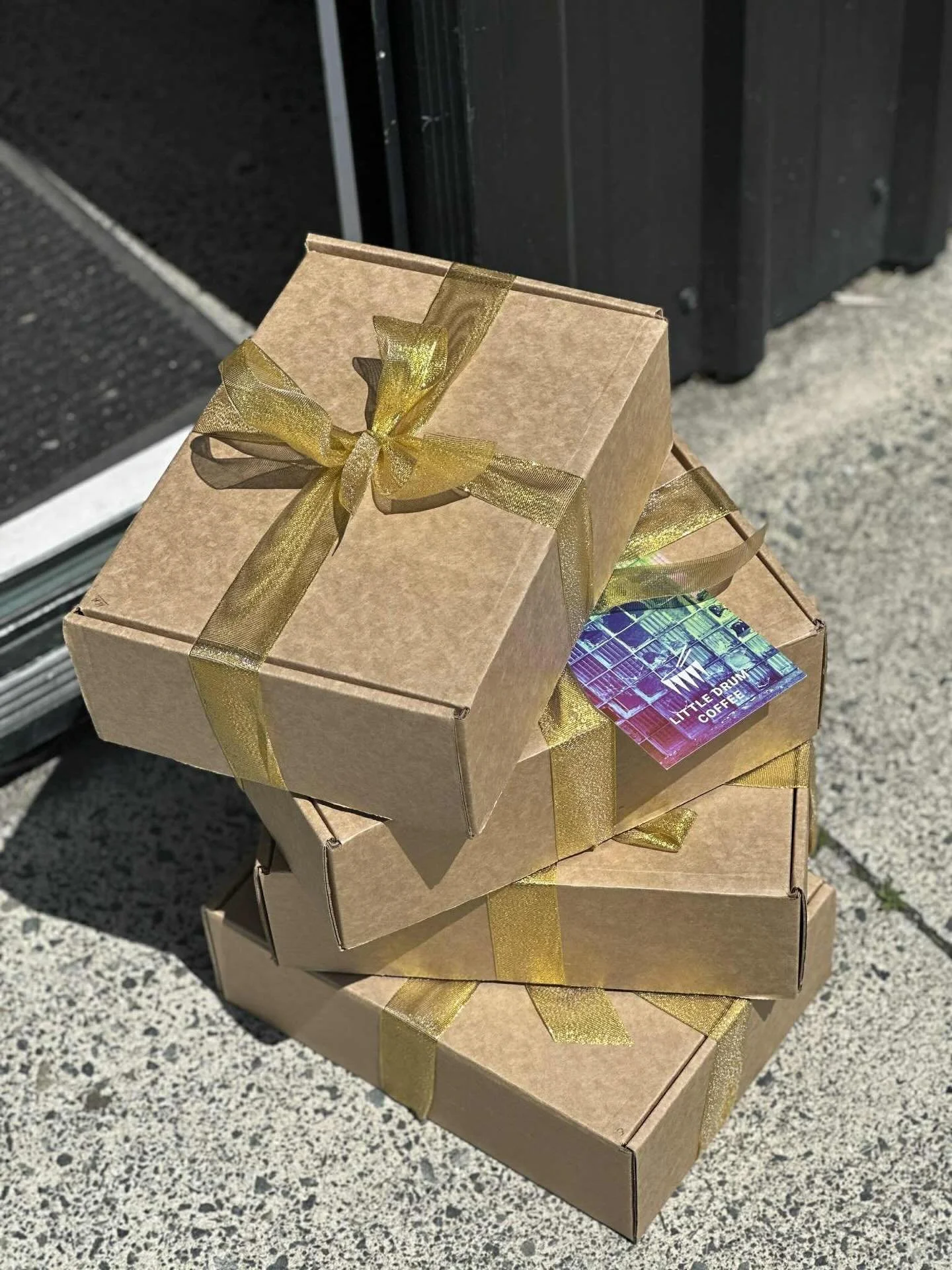 Client Gifts running into the territory of an afterthought? It&rsquo;s not too late! There&rsquo;s still time to: 

✔️Showcase a local product 
✔️Wow your clients 
✔️Take it easy

Give us a bell to get bulk purchasing options, we can make custom sele
