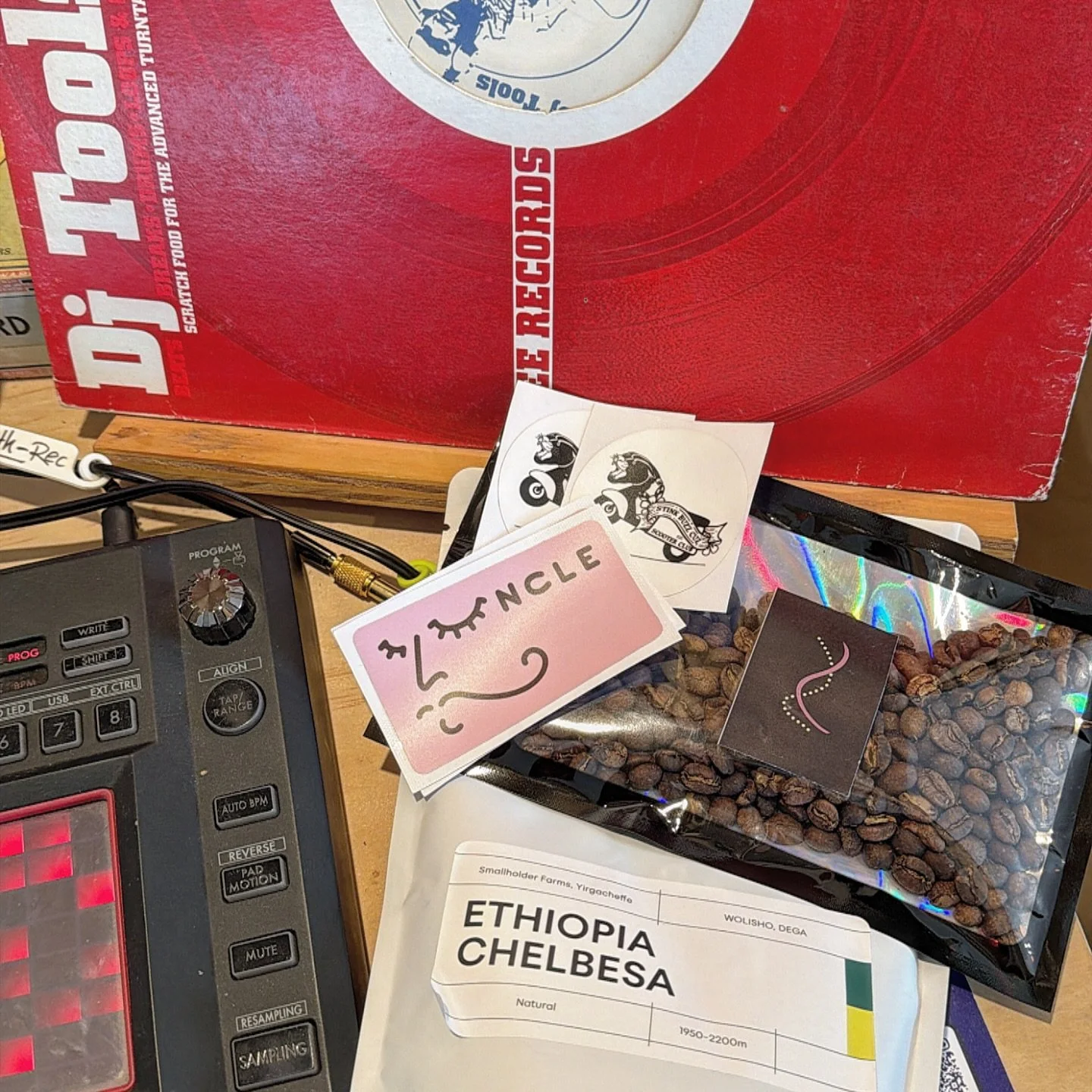 We always enjoy getting some goodies from 
Hawks Bay 
@yourlocalbaristanz @_uncool__uncle_ 
Many thanks