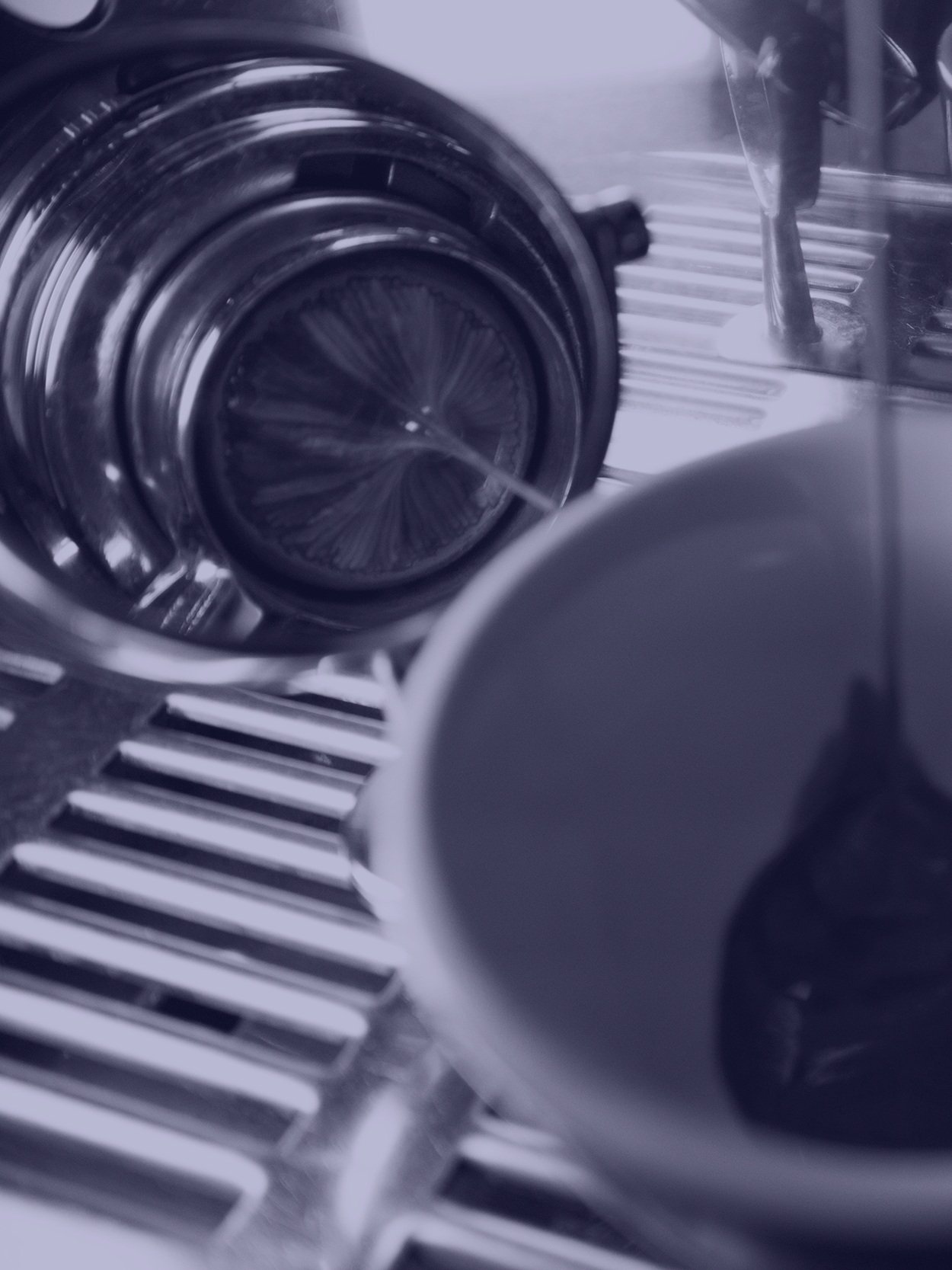 espresso-pour-bottomless-portafilter-landscape.jpg