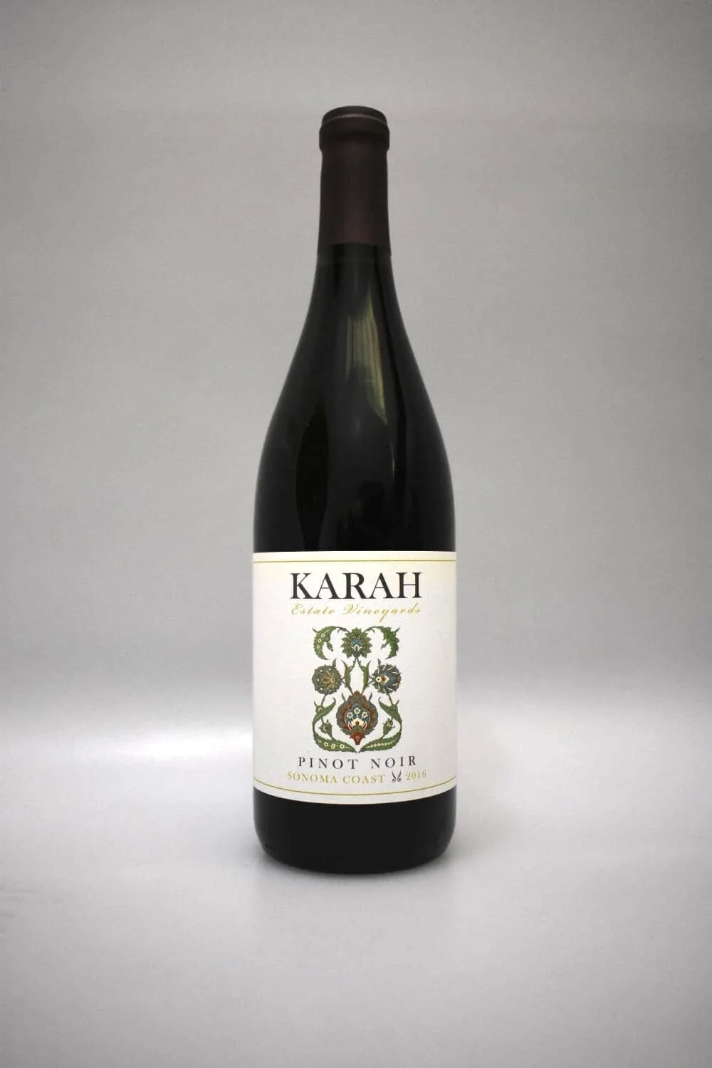 2016 Estate Pinot Noir