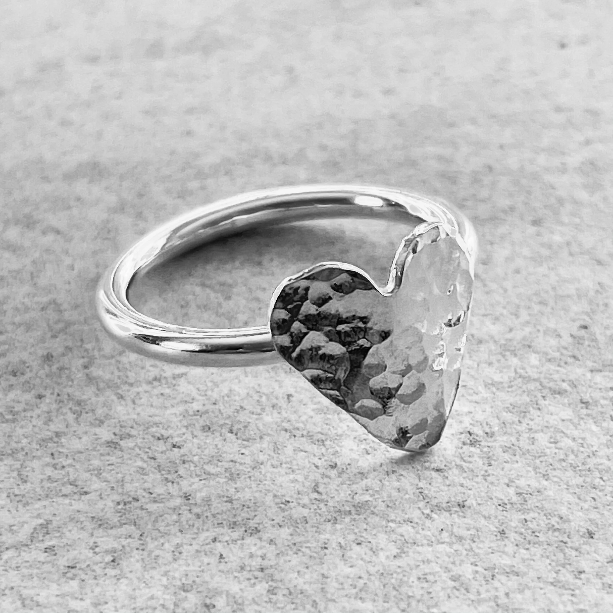 DF69D32B-CB3E-4753-BF21-3A832C43B588