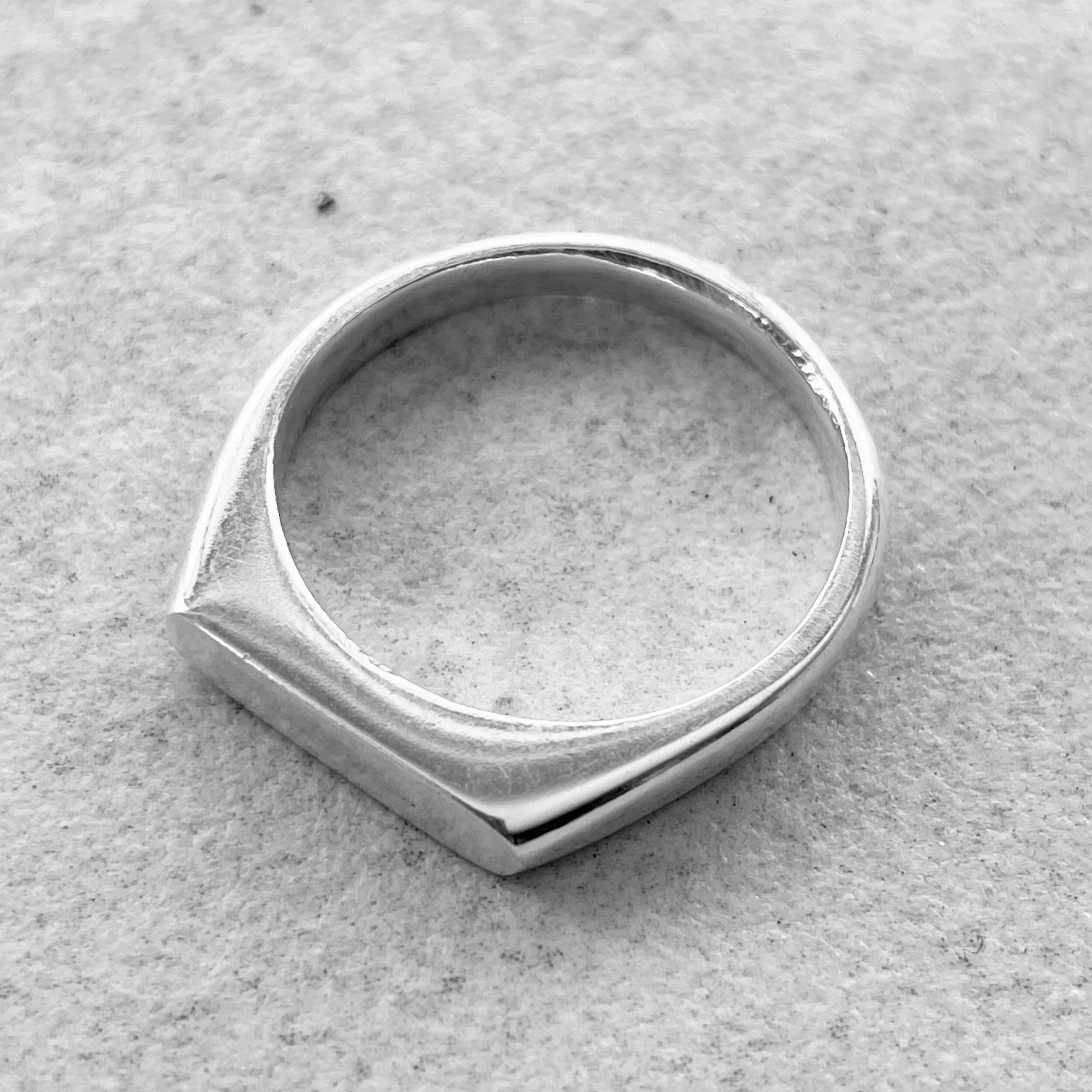 5F999D9C-629F-4B50-AEA2-0190B543BC0A