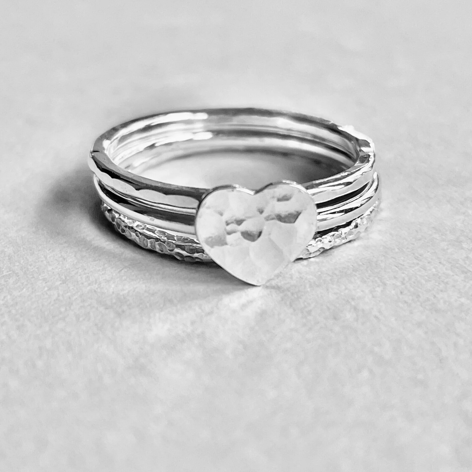 89EDAB5A-C00B-4C3B-B257-4216602A8126