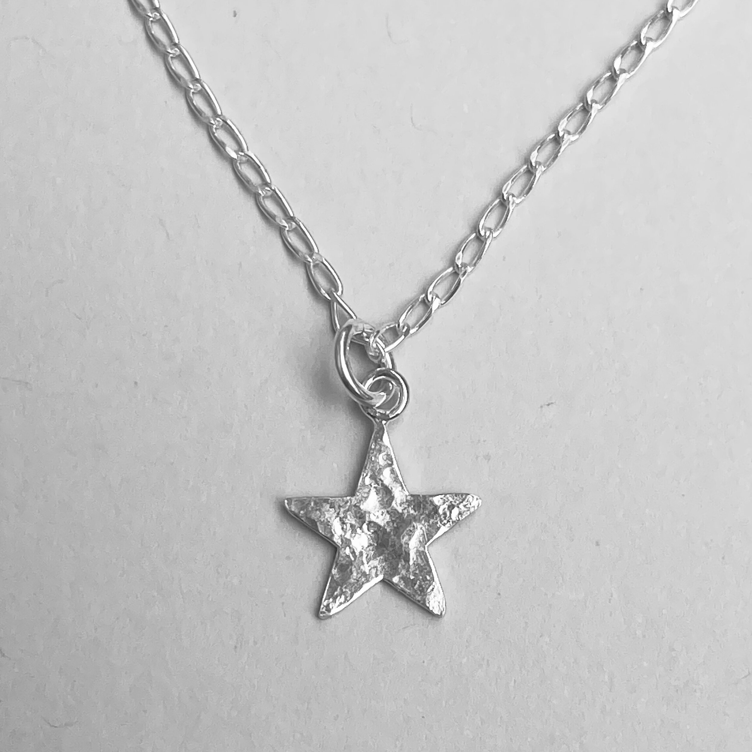 1DCED728-F0A2-4411-90E6-7903AF98687D