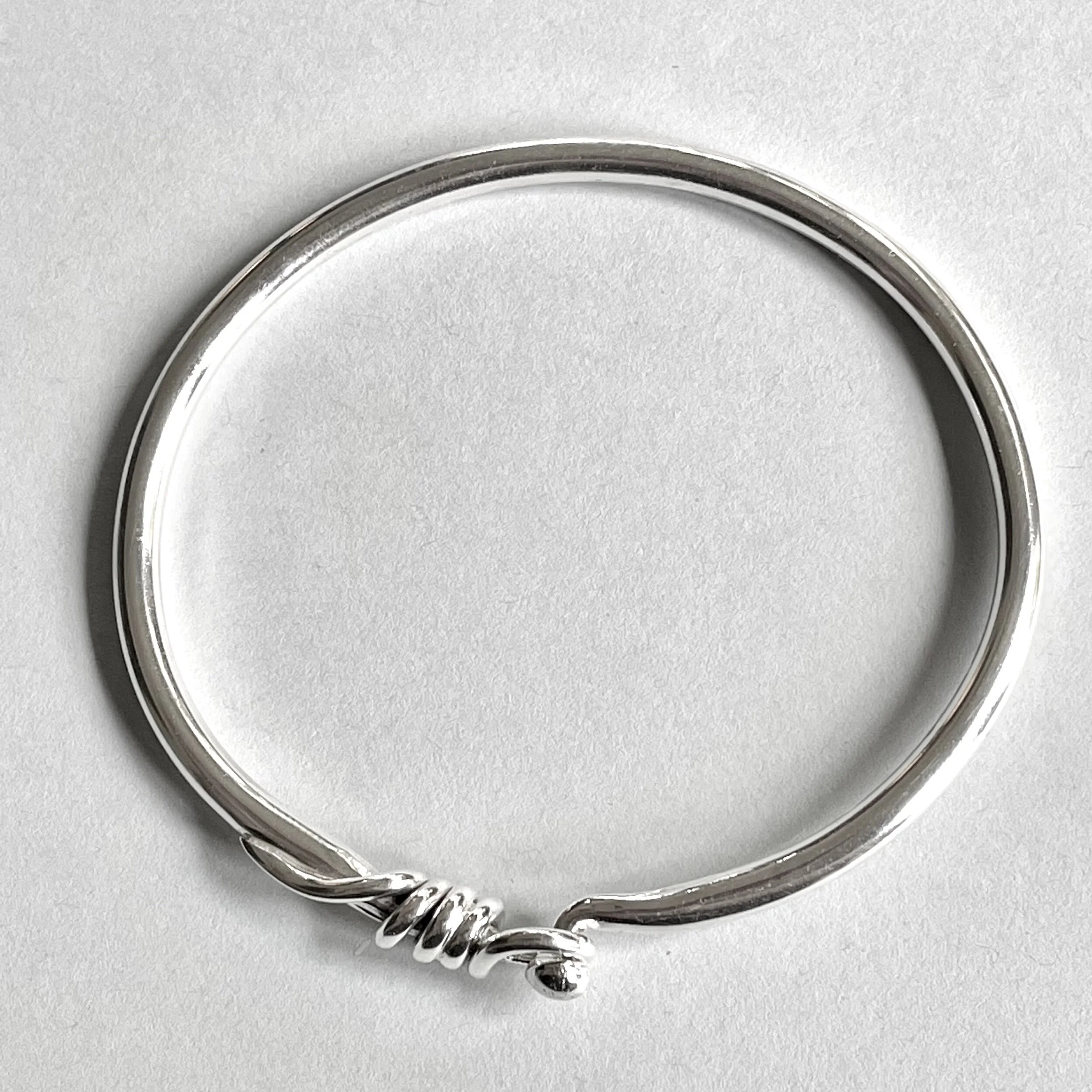 AA0D80CF-7E77-4FD7-8295-6976ABD0ACCC