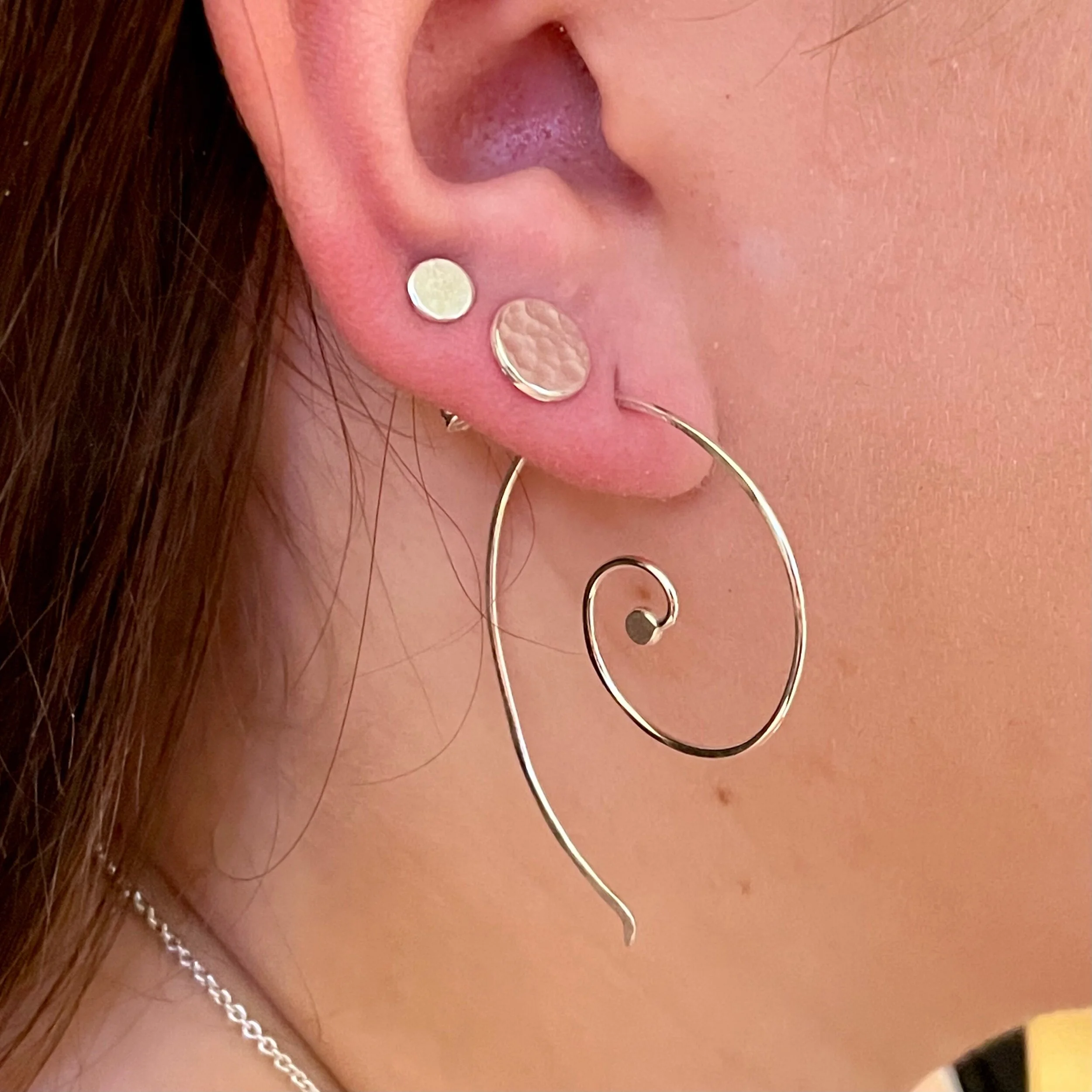 18B733A6-AB50-4C41-ABA3-4958D7C538C0