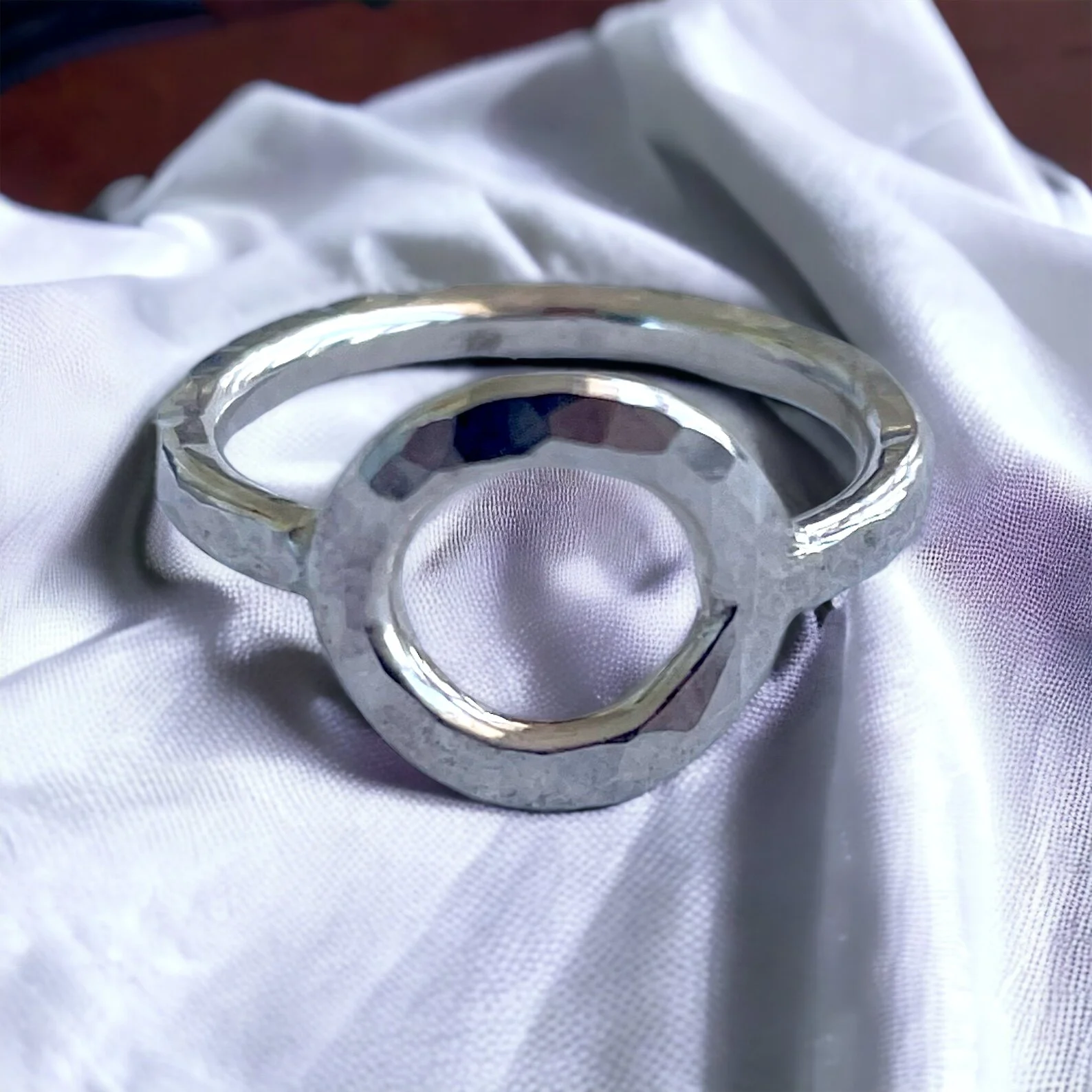 B54C771D-B66B-42D1-A02B-6E9EFC3DB14D